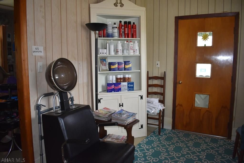 Unknown - Residential