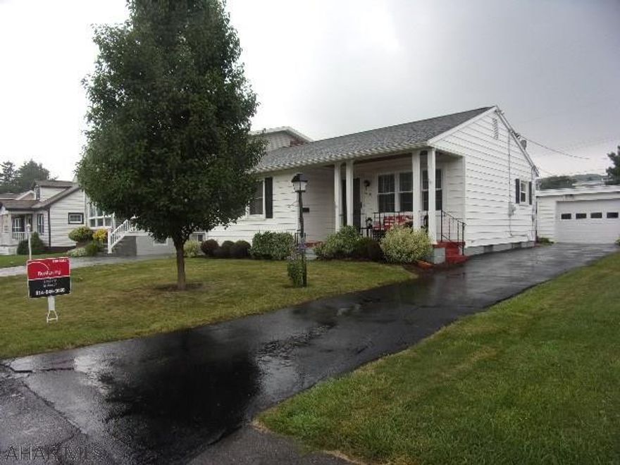 This Eldorado rancher is a real find!  Bright and lovely eat-in kitchen with laminate floor, cherry cabinets and appliances are included.  Relaxing decor throughout, with  two nice-sized bedrooms and a cozy bath.  Finished lower level has an extra bedroom area, and a quaint family room with gas fireplace.  Outside you'll find a front porch to relax on, a detached garage and a 10' x 16' Lakeview shed.  Level 50'  120' lot.  You'll be so impressed with this one.