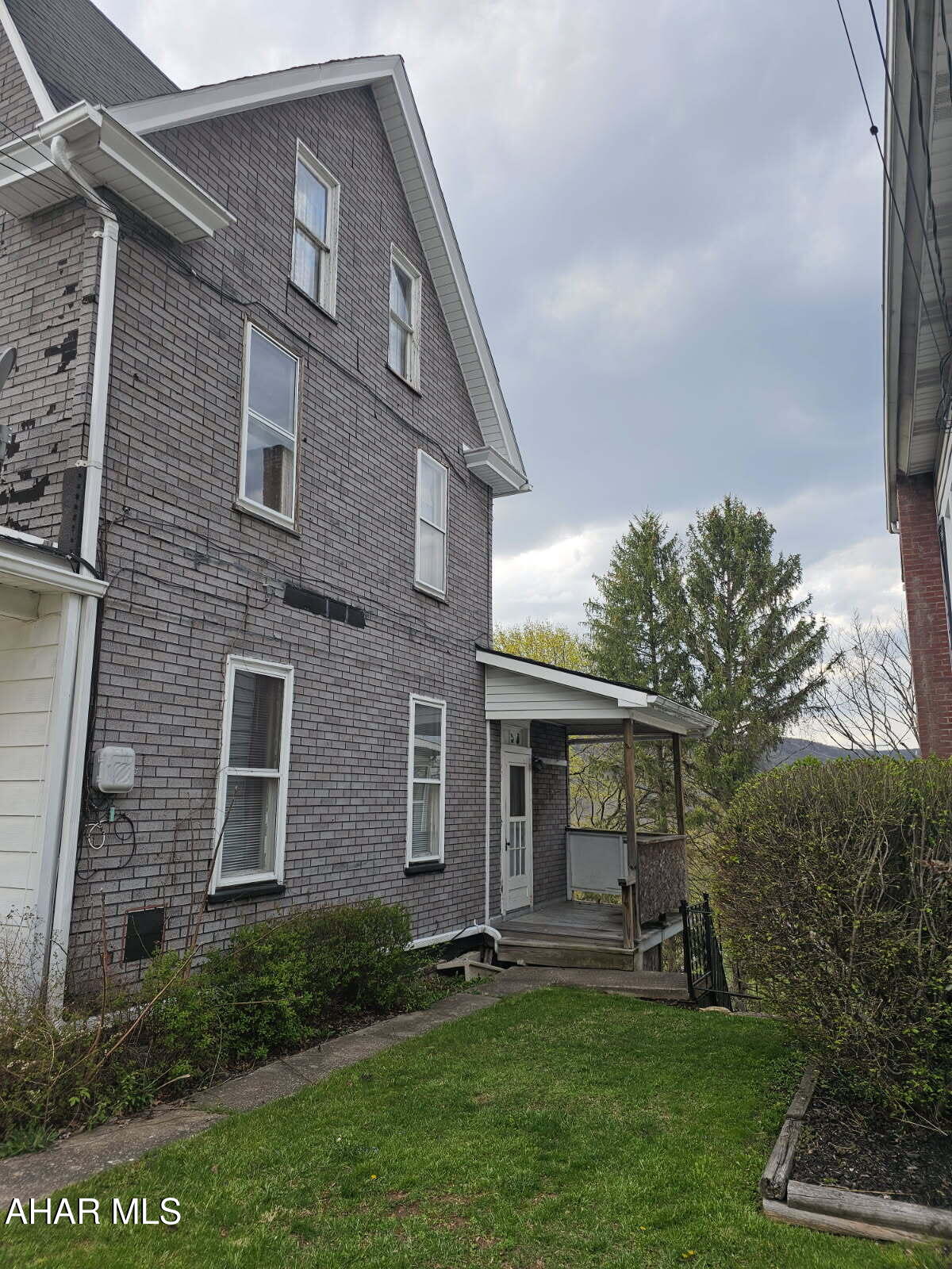 None - Residential Income