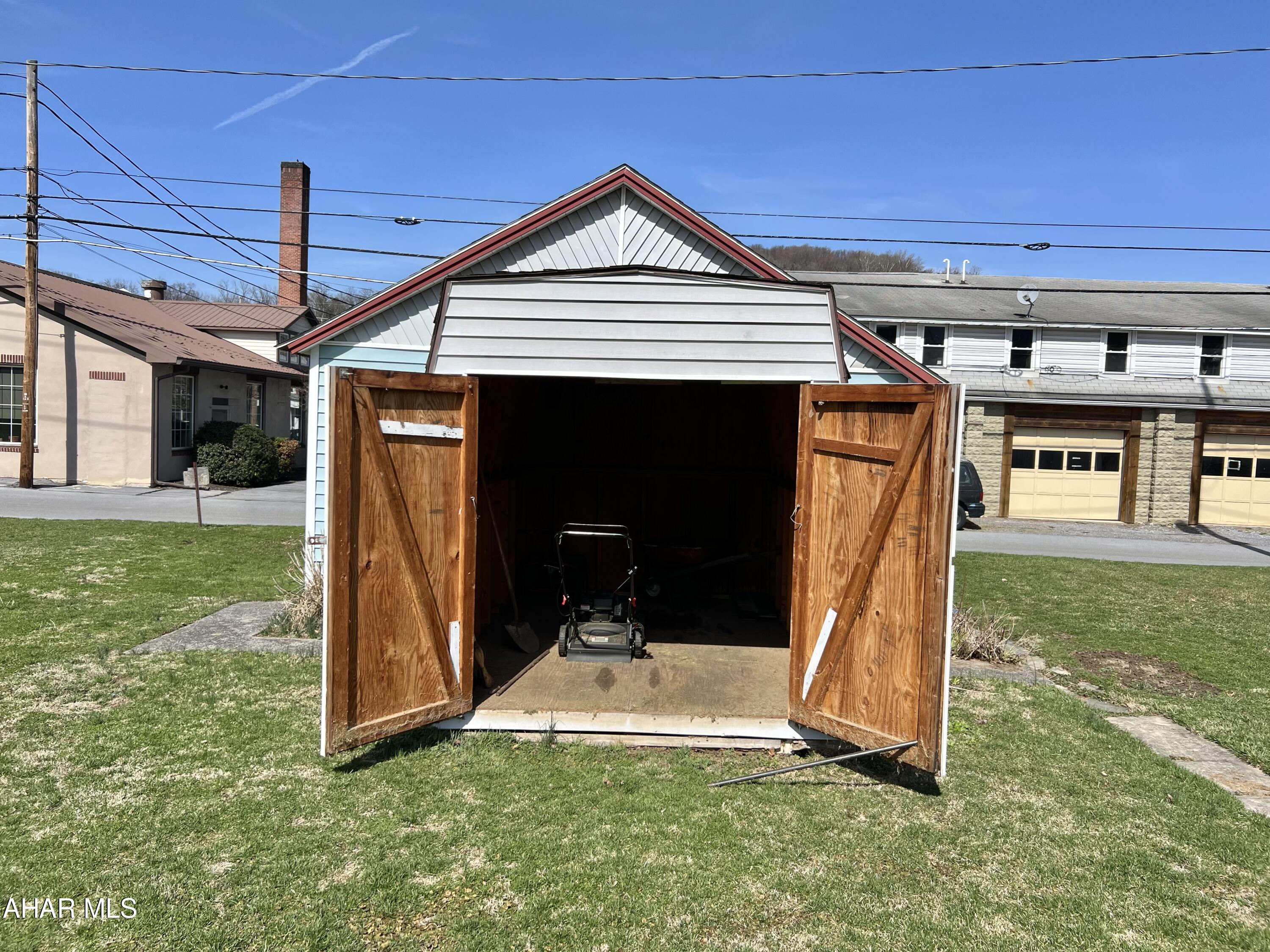 Unknown - Residential