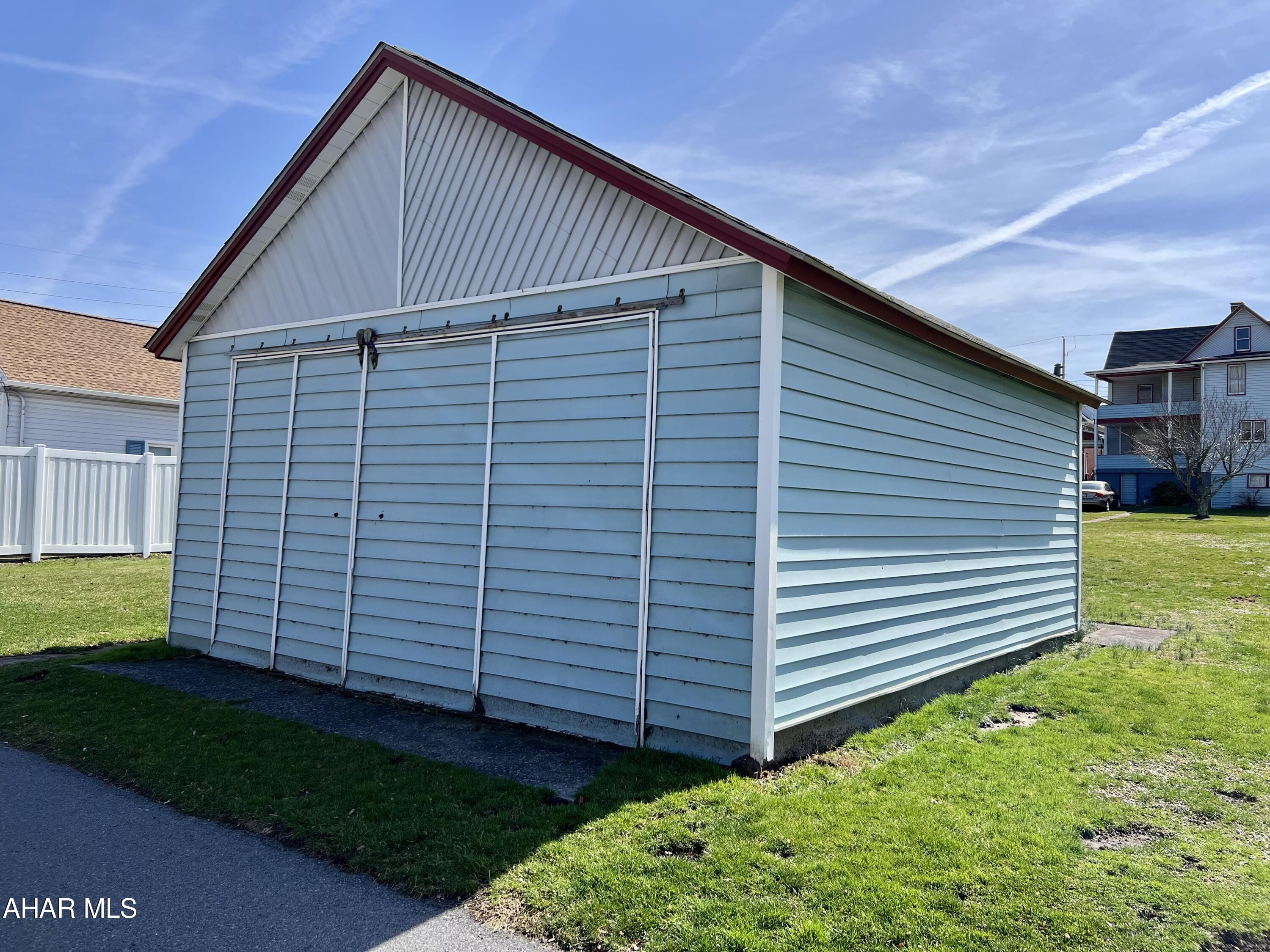 Unknown - Residential