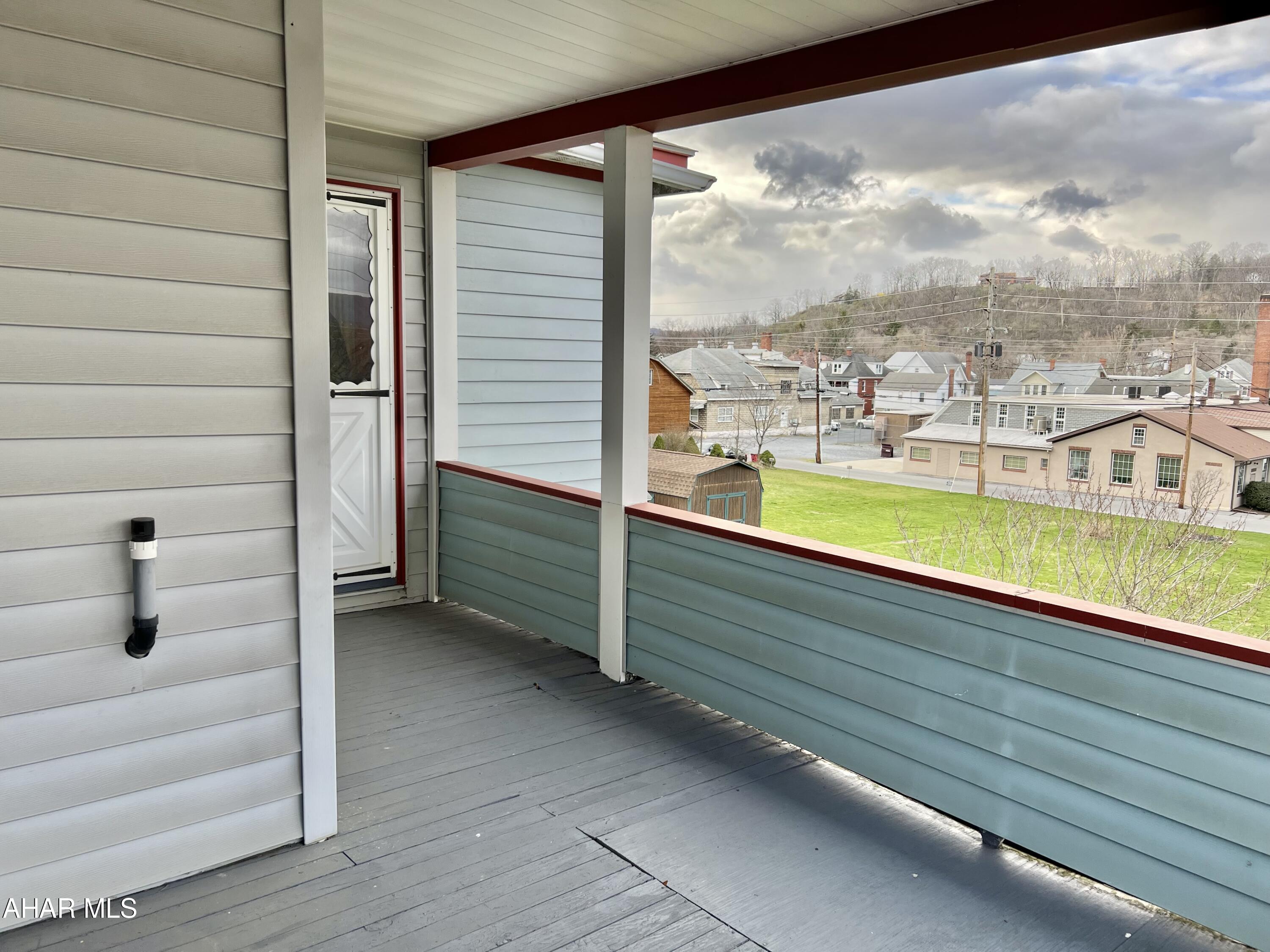 Unknown - Residential