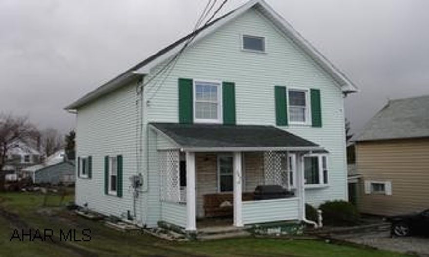 CAUTION:  NO STEPS TO BASEMENT! CAUTION:  NO STEPS TO BASEMENT!  Being sold "AS IS"