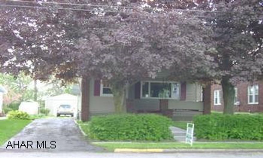 This home has style and charm. Built-ins, central air, and fireplace are just some of the great features. Close to Canal Basin Park. Sellers will pay flood insurance for 1 year. This home has style and charm. Built-ins, central air, and fireplace are just some of the great features. Close to Canal Basin Park. Sellers will pay flood insurance for 1 year.