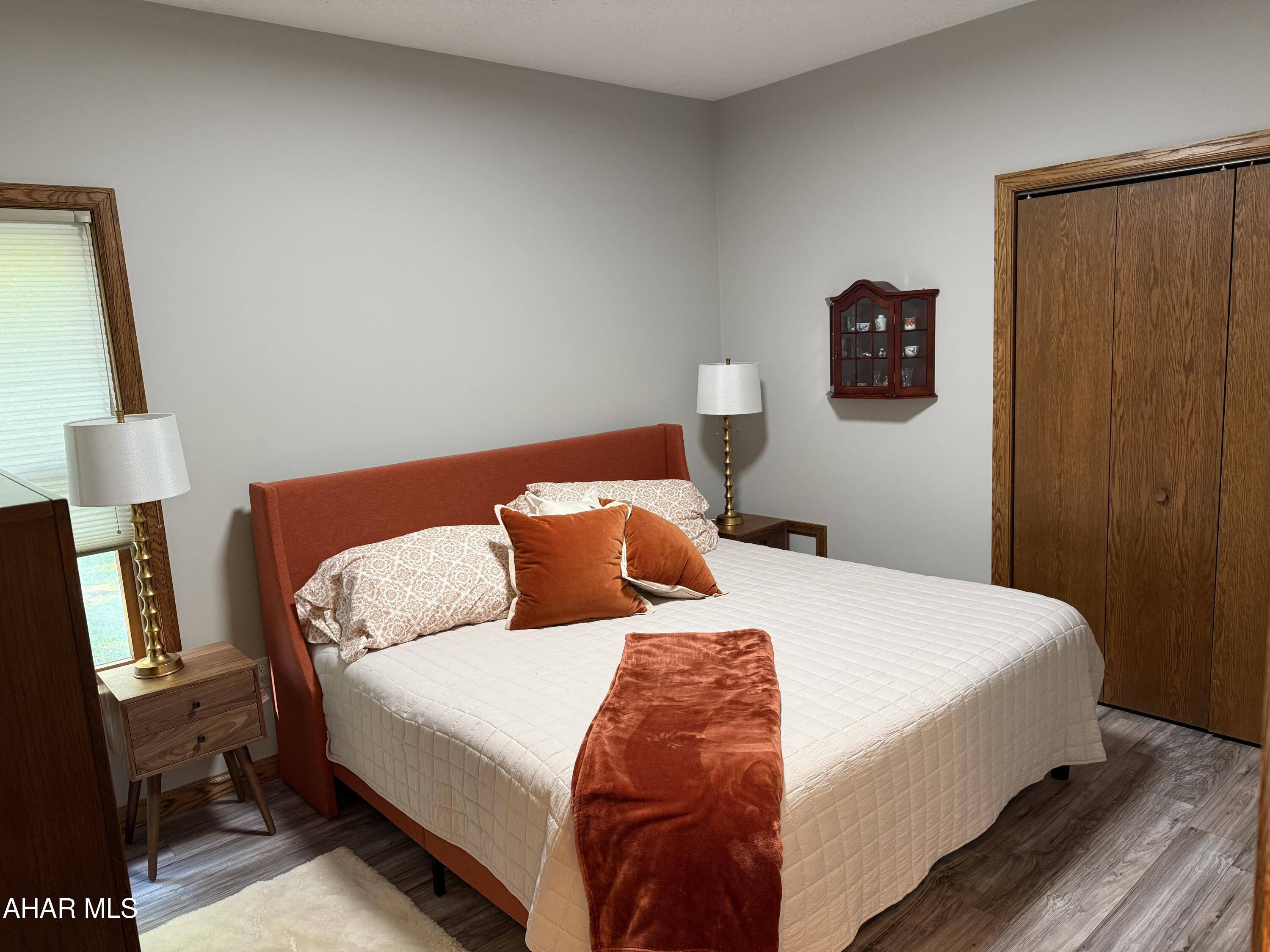 Barclay - Residential