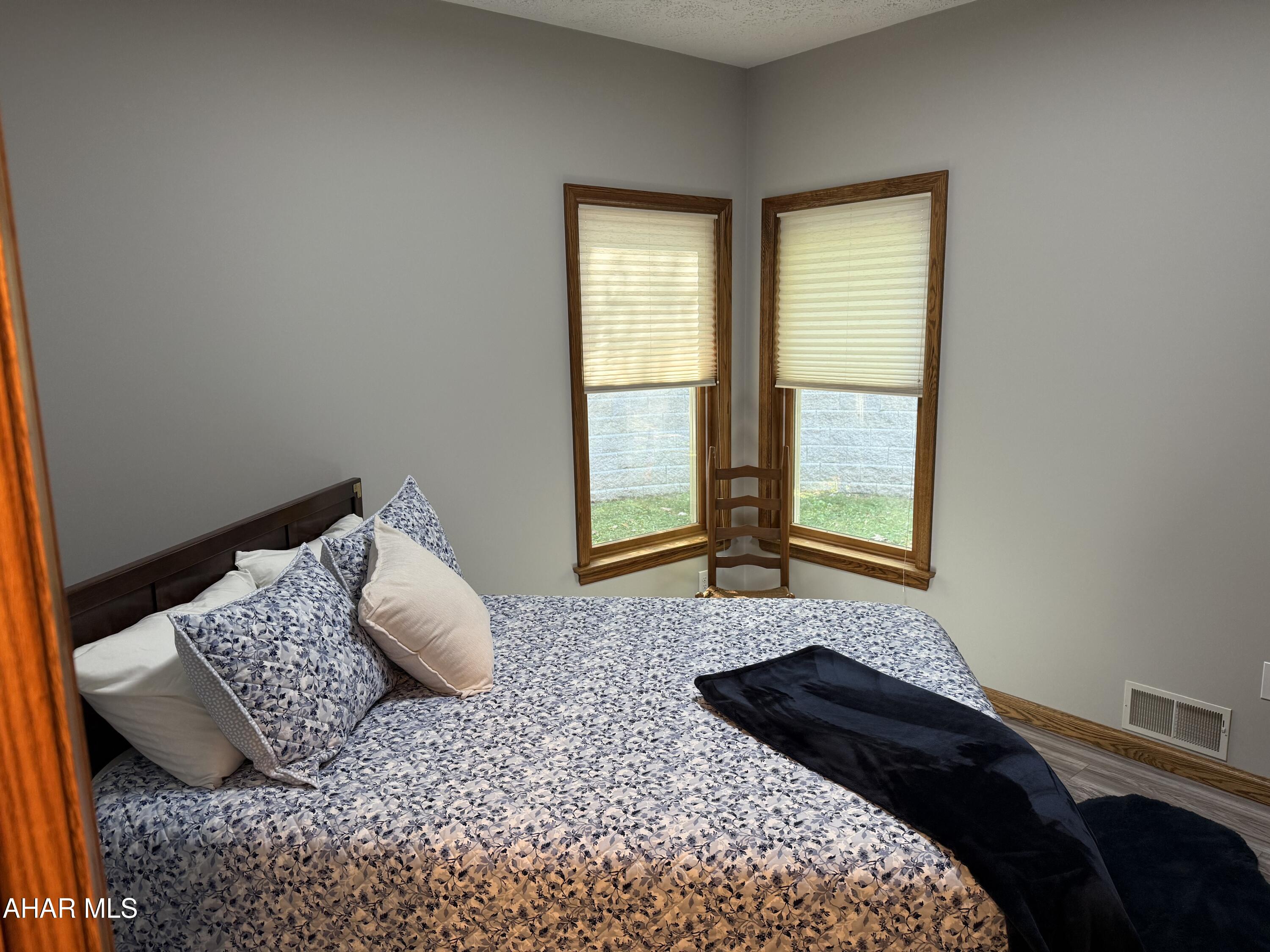 Barclay - Residential