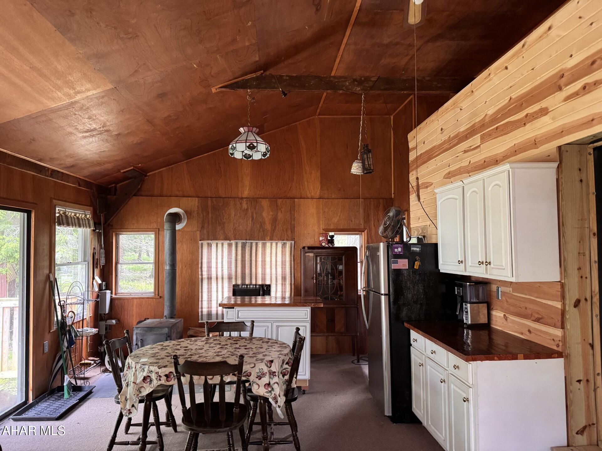 Glendale Yearound - Residential