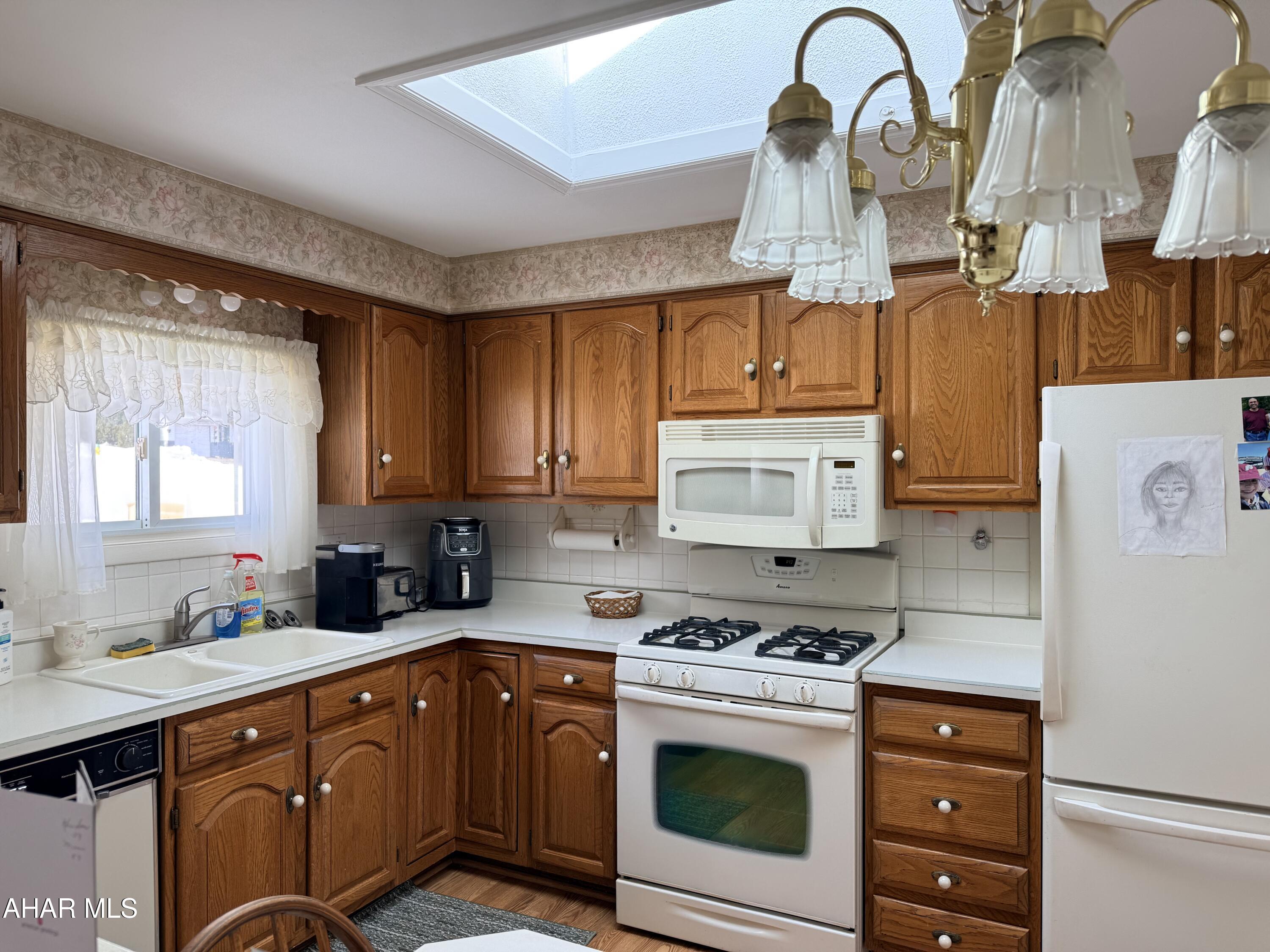 Hillcrest Community - Residential