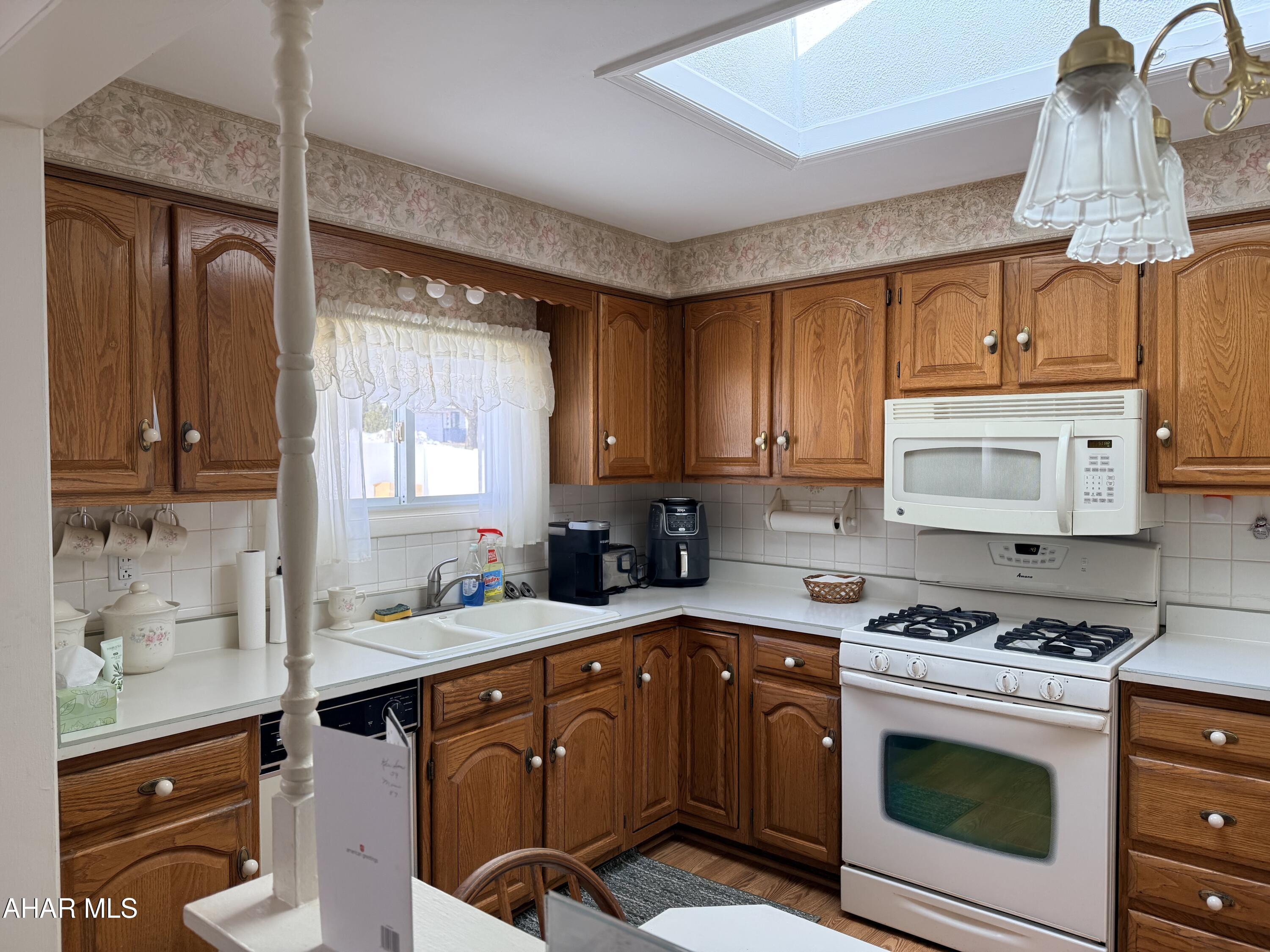 Hillcrest Community - Residential