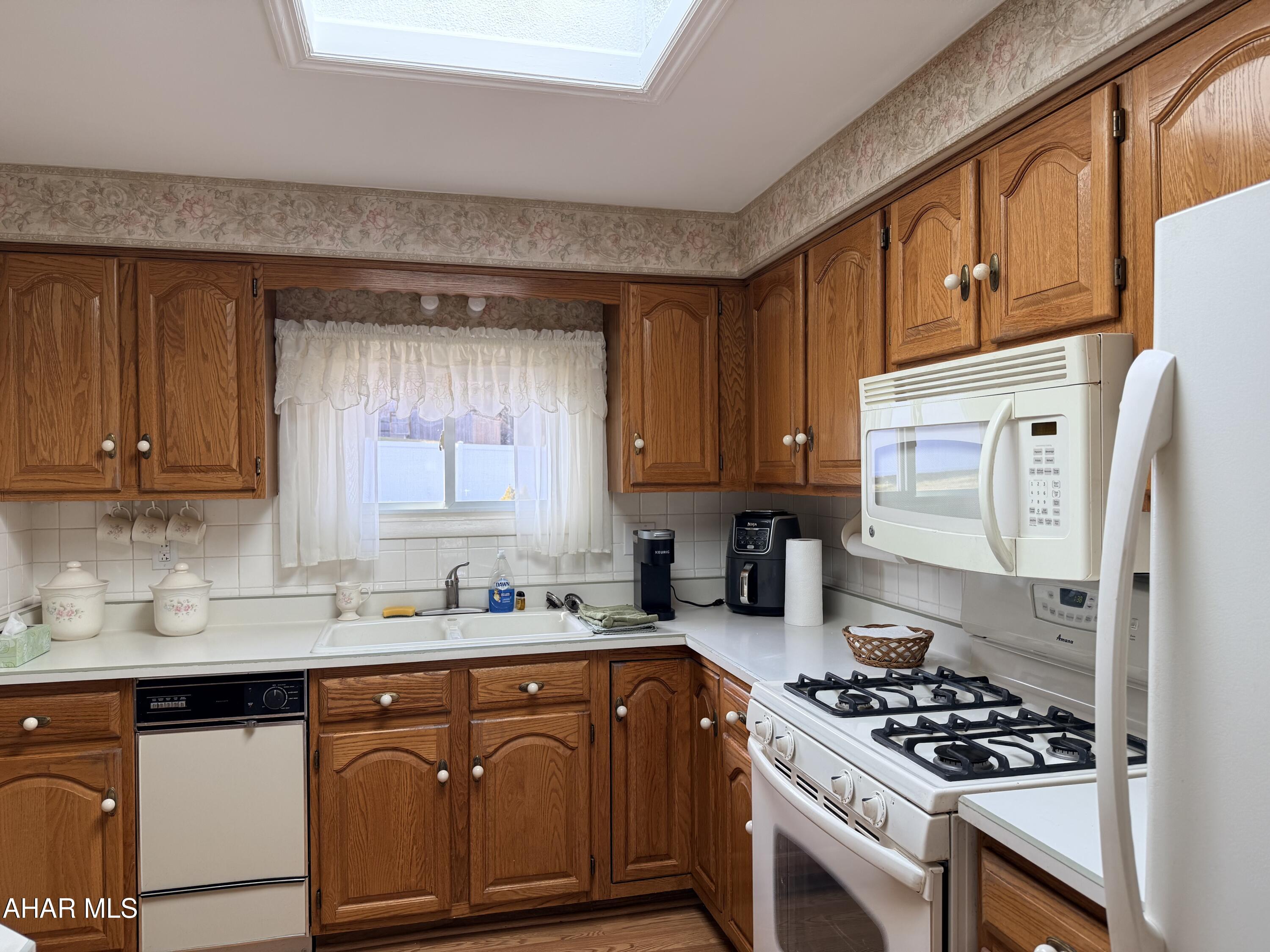 Hillcrest Community - Residential