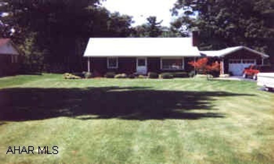 BRICK CAPE COD WITH NEW ROOF, NEW HOT WATER TANK. LARGE LEVEL LOT 80X206. BRICK CAPE COD WITH NEW ROOF, NEW HOT WATER TANK. LARGE LEVEL LOT 80X206.