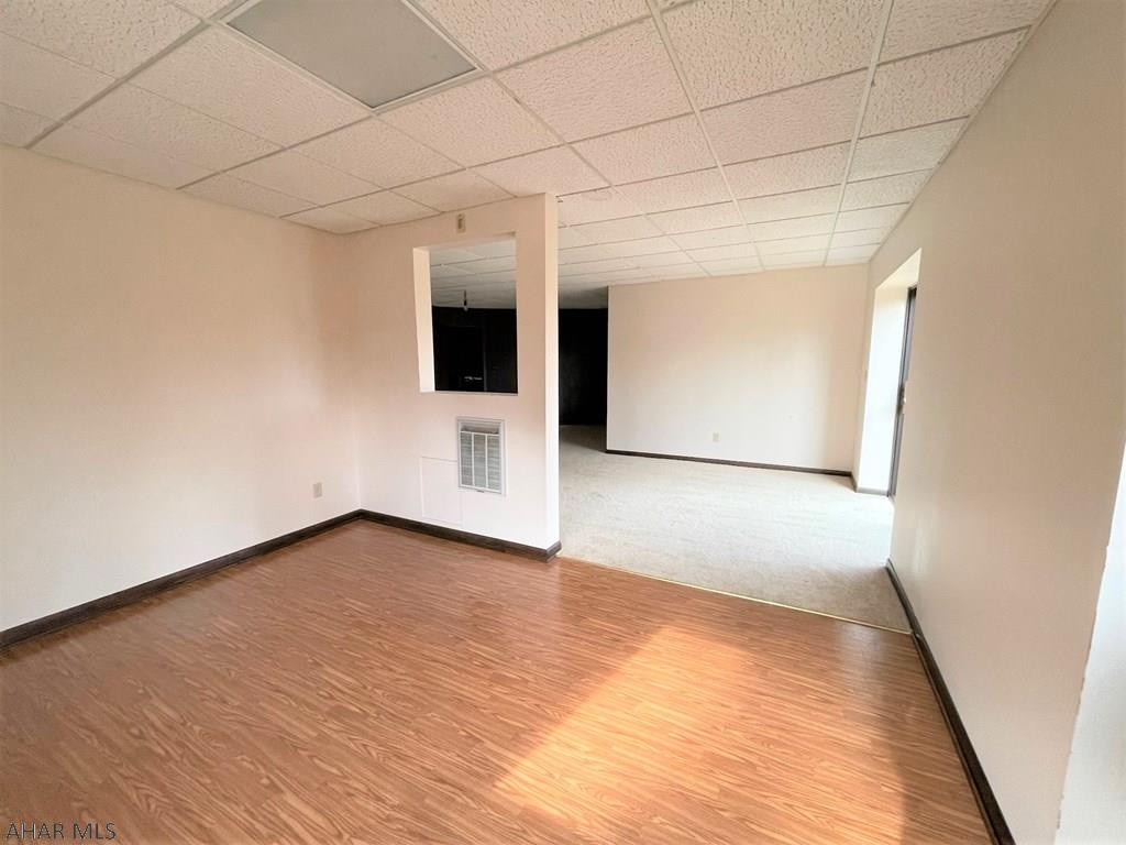 Barclay - Residential