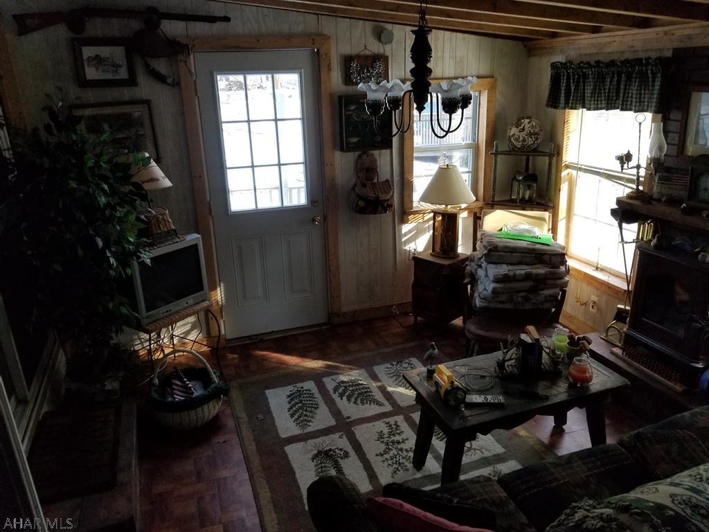 Glendale Yearound - Residential