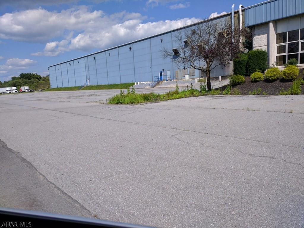 Unknown - Commercial Sale