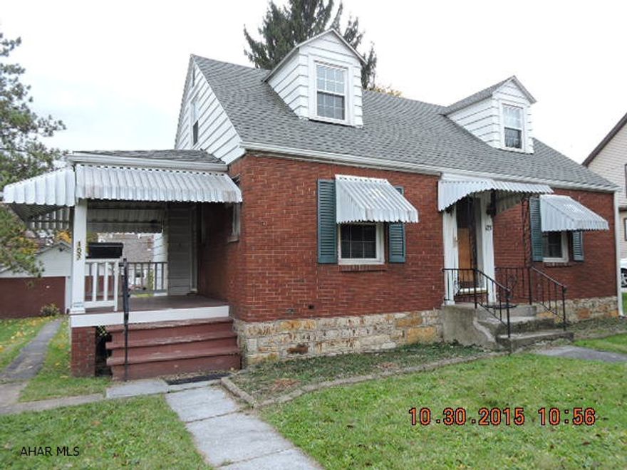 There are multiple bids Bid deadline is 11/7 @ 8:30 AM. Agent must place bid on hubzu.com. Fixer upper in great area.  No heat, plumbing or kitchen.  Lots of opportunity for the CASH buyer.Per Seller, all offers must be submitted via Hubzu.com. Buyer to pay $299 Technology Fee to Hubzu.com at closing.  Cash only as is where is sale.  Seller makes no representation or warranties whatsoever as to the condition of the property or of any defects therein (latent or otherwise).  Seller makes no warranties (expressed or implied) as to the condition of the property or the presence of any hazardous substances on the property.  This is a limited service listing.  Utilities are not on.