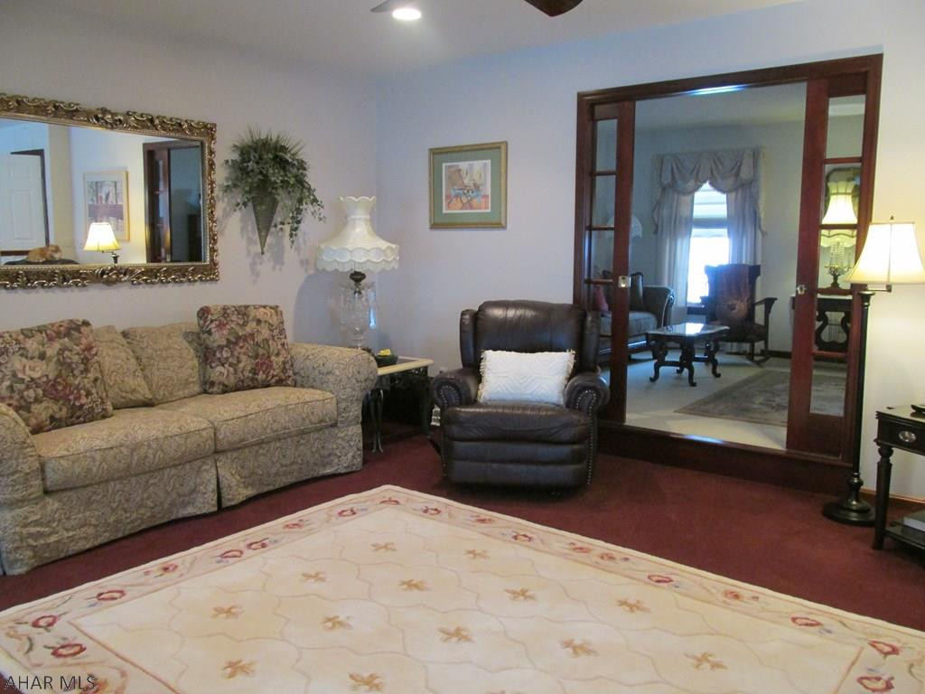 Las Villas - Residential