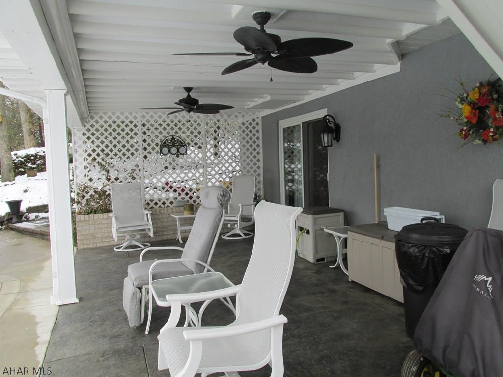 Las Villas - Residential