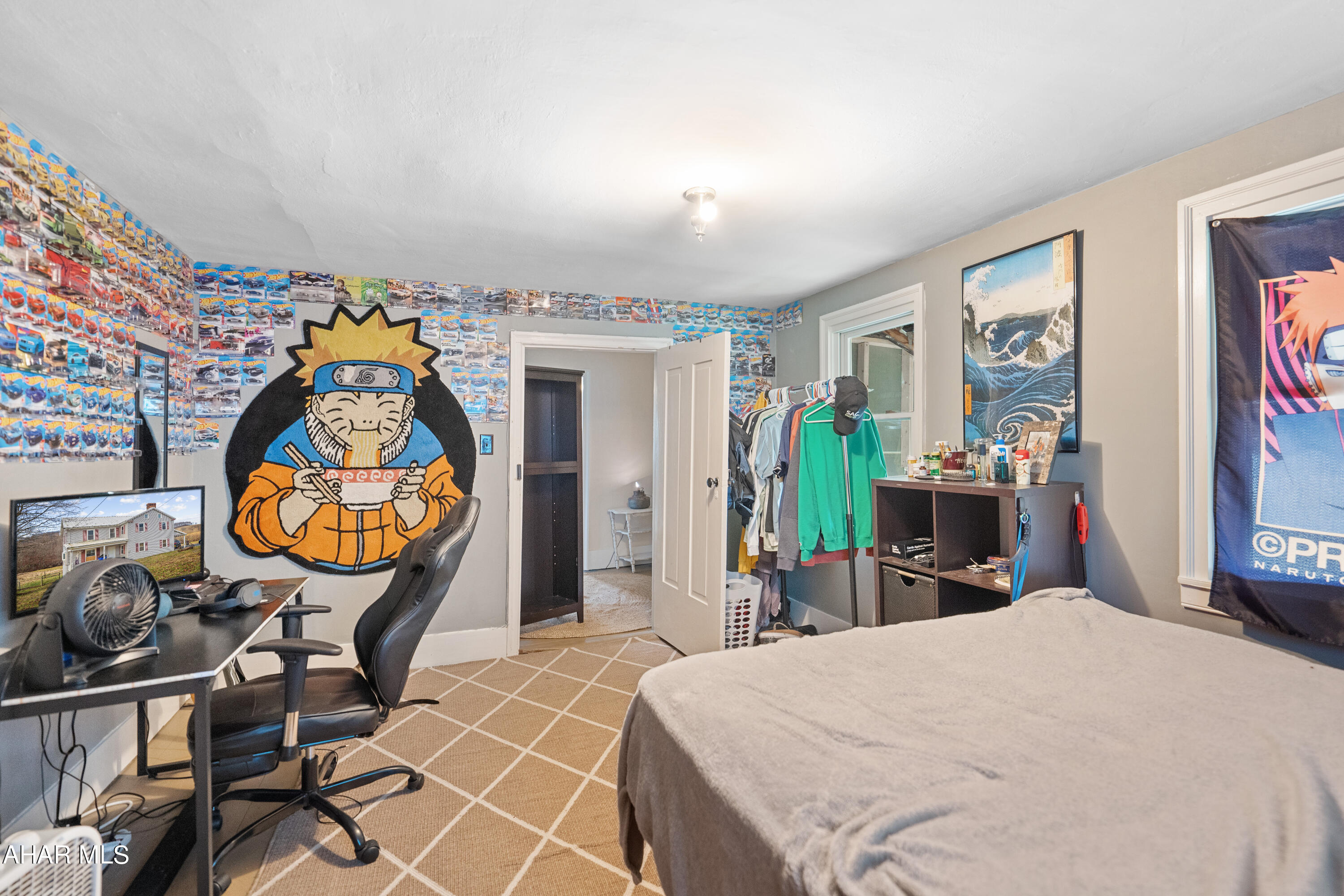 Unknown - Residential