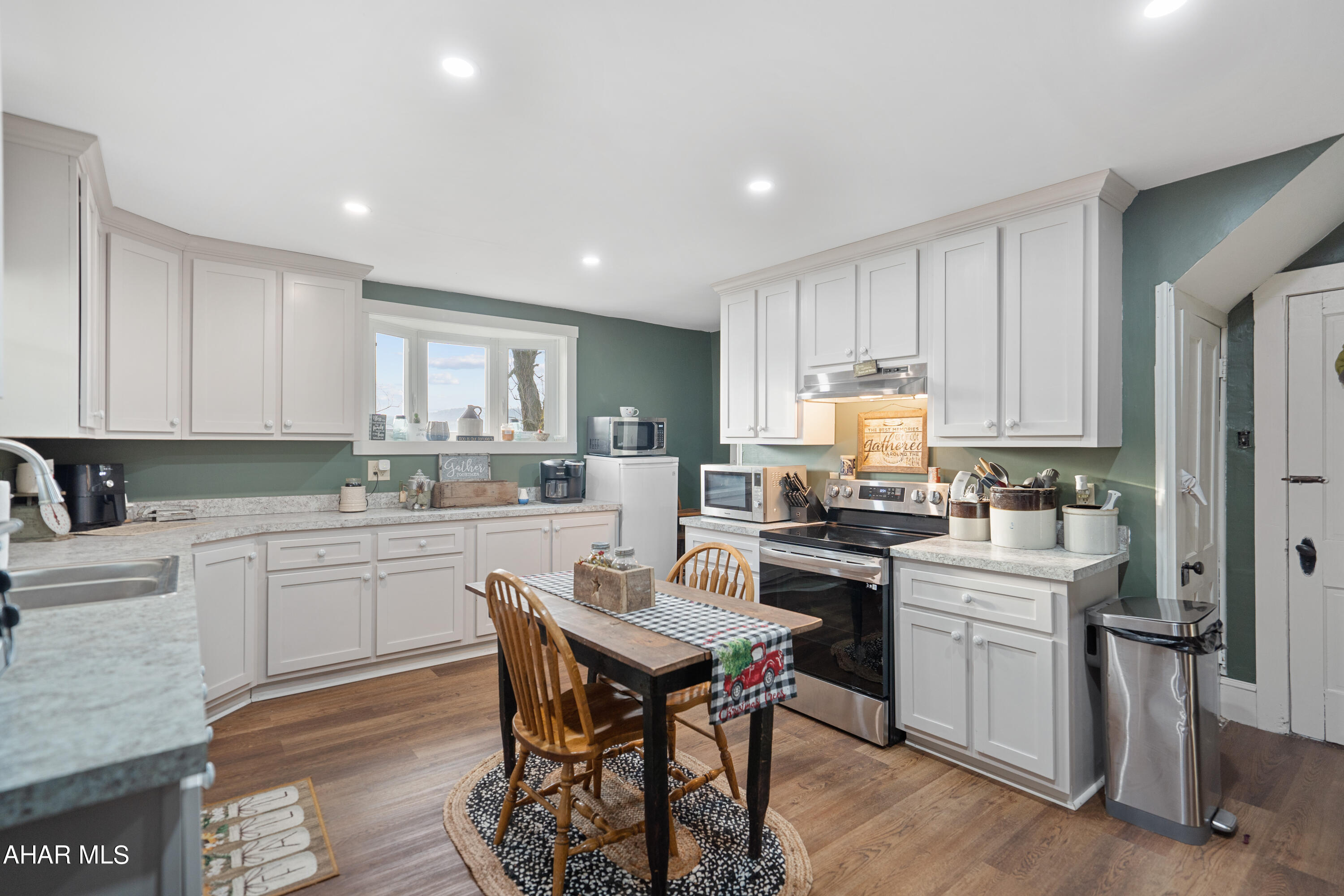 Unknown - Residential