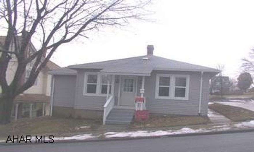 Beautifully remodeled ranch, new pergo floors, new carpet, siding, windows, 2 year old roof, new kitchen and bath.  Move-in condition. Beautifully remodeled ranch, new pergo floors, new carpet, siding, windows, 2 year old roof, new kitchen and bath.  Move-in condition.