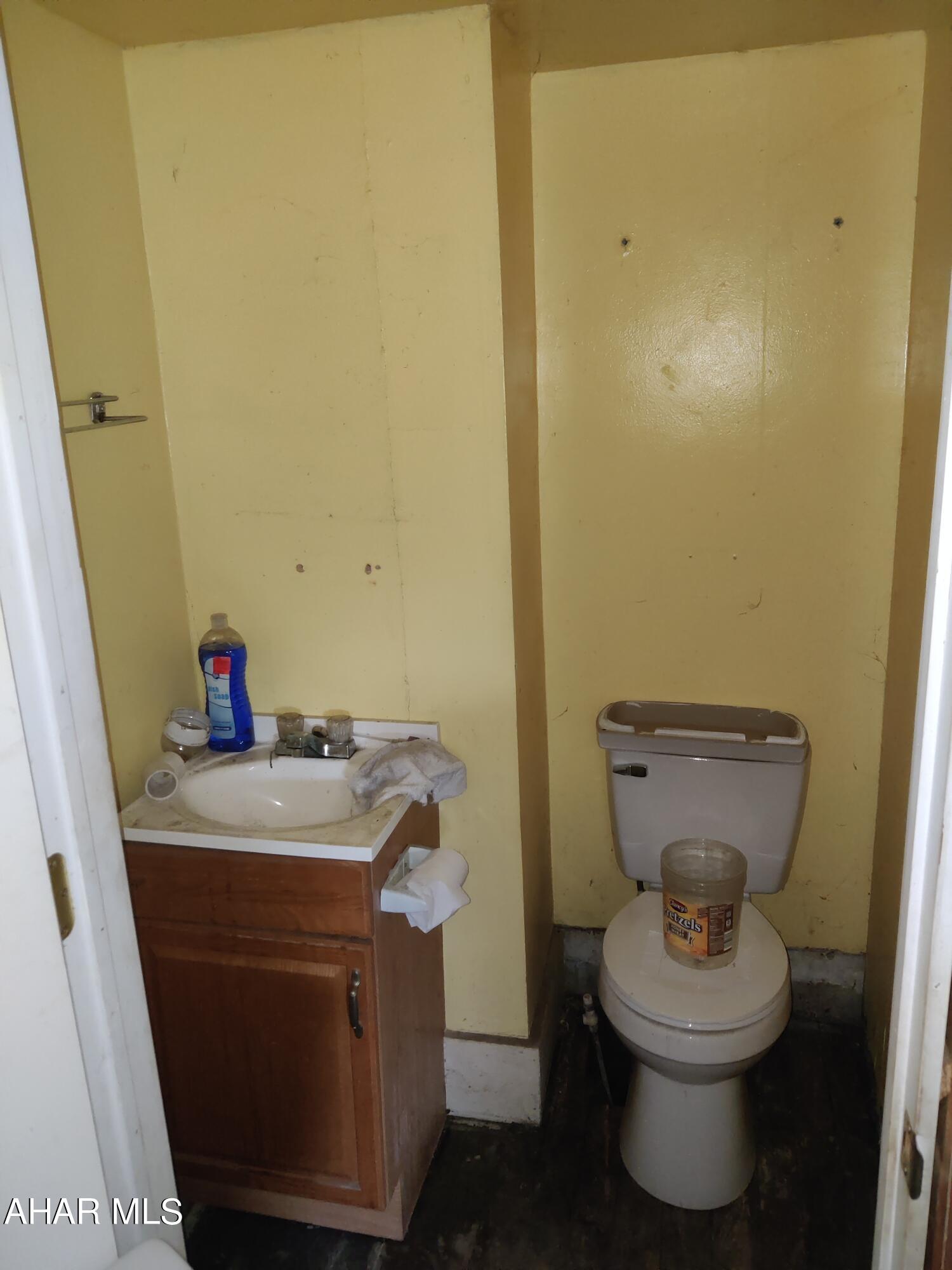 Juniata - Residential