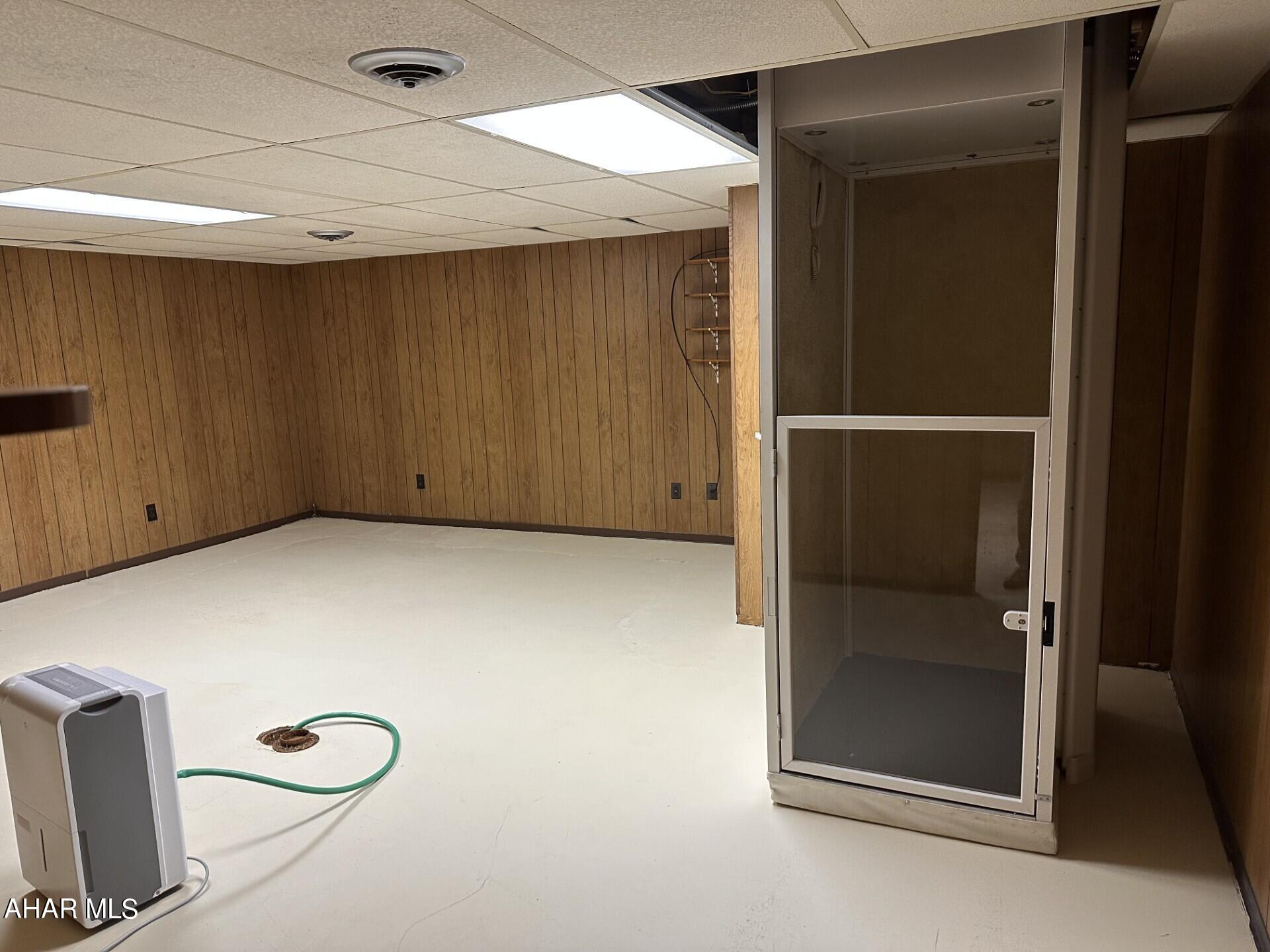 Crestwood - Residential