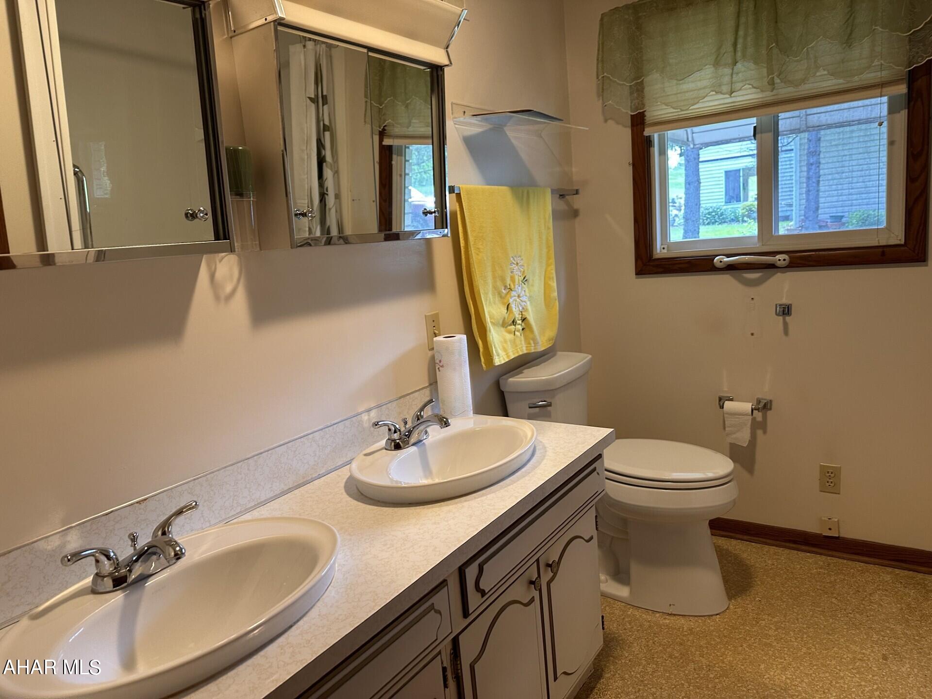 Crestwood - Residential