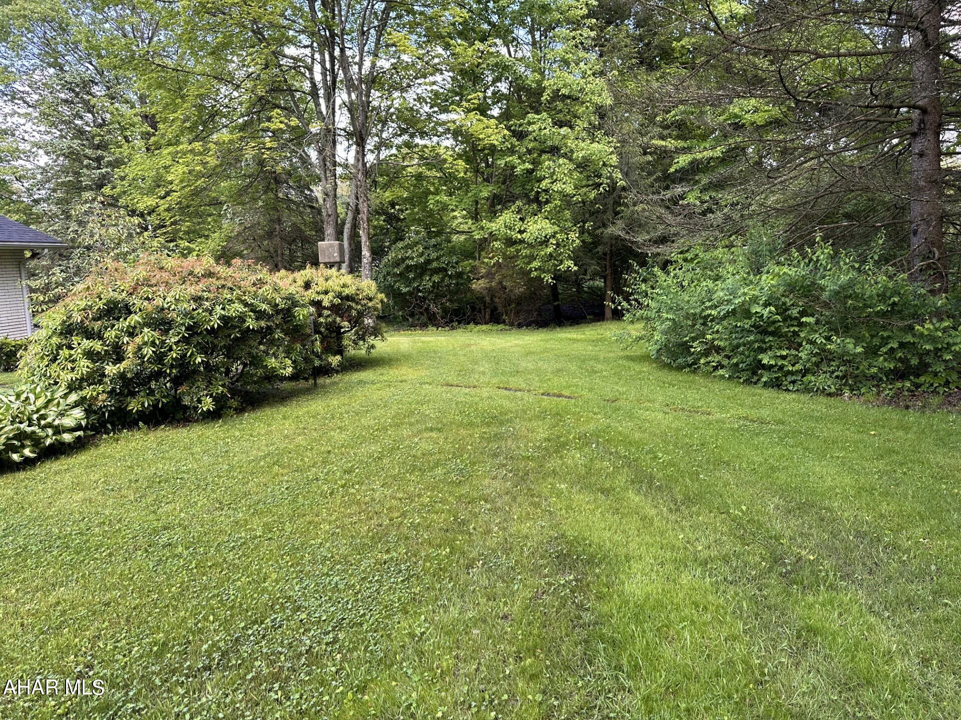 Crestwood - Residential