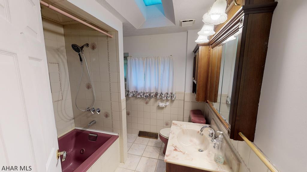 Juniata - Residential