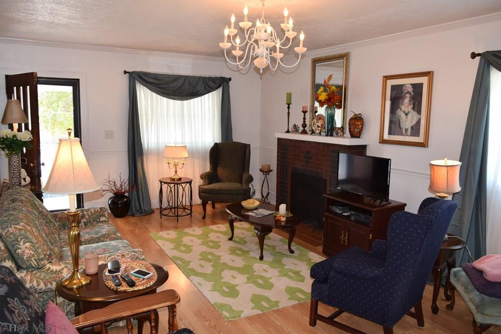 Juniata - Residential