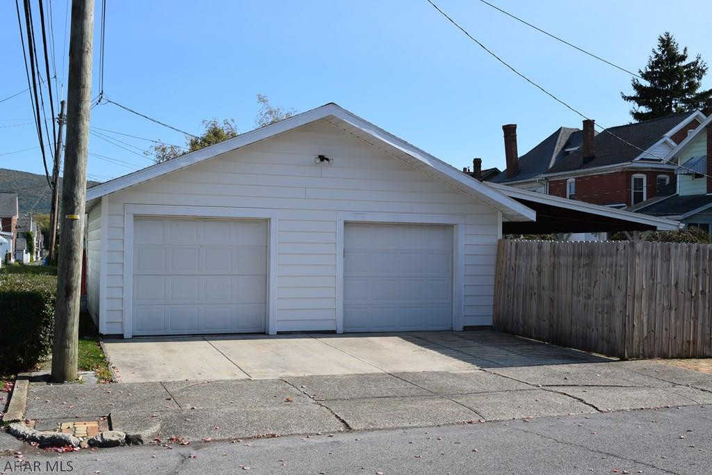 Juniata - Residential