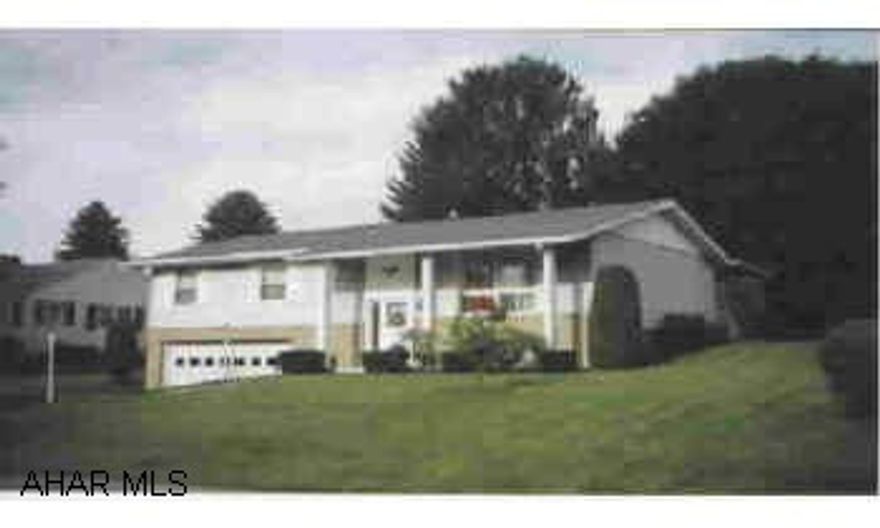 Shuttered, white pillared home in quiet neighborhood. Home warranty package. Enlarged modern kitchen. Family room and laundry area in basement. This Home is and Excellent Value! Shuttered, white pillared home in quiet neighborhood. Home warranty package. Enlarged modern kitchen. Family room and laundry area in basement. This Home is and Excellent Value! Sun Room.