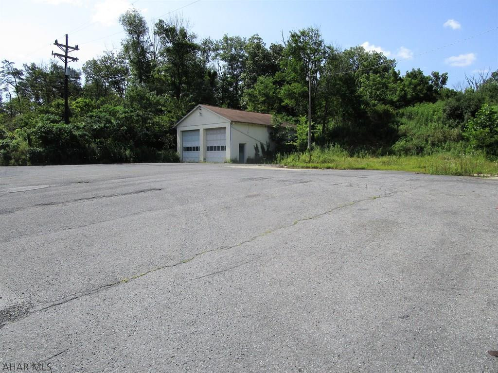 Unknown - Commercial Sale