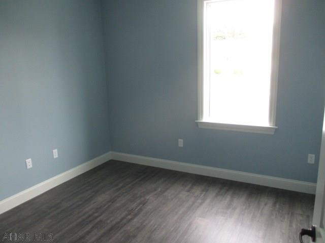 Unknown - Commercial Lease