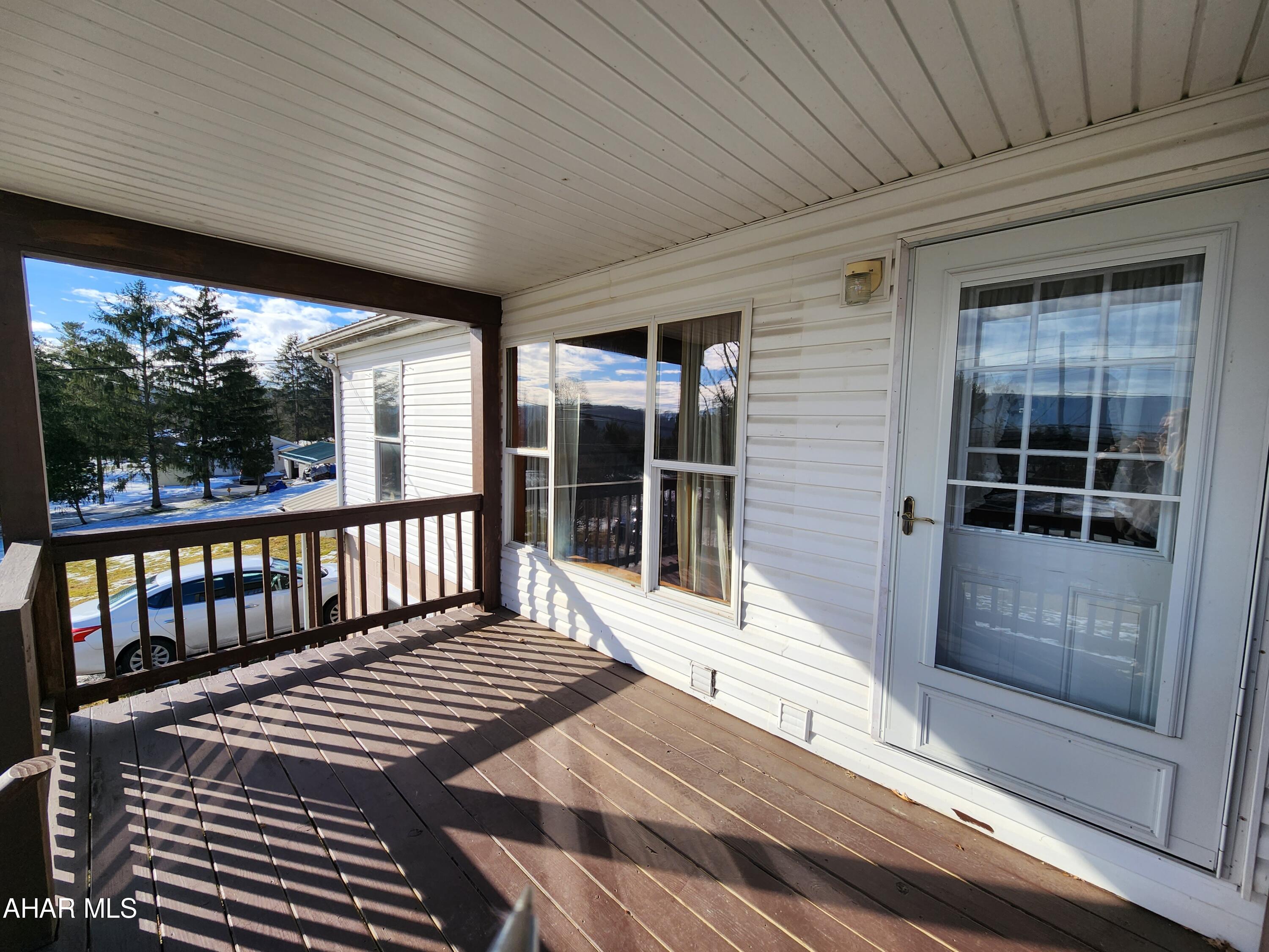 Homers Gap - Residential