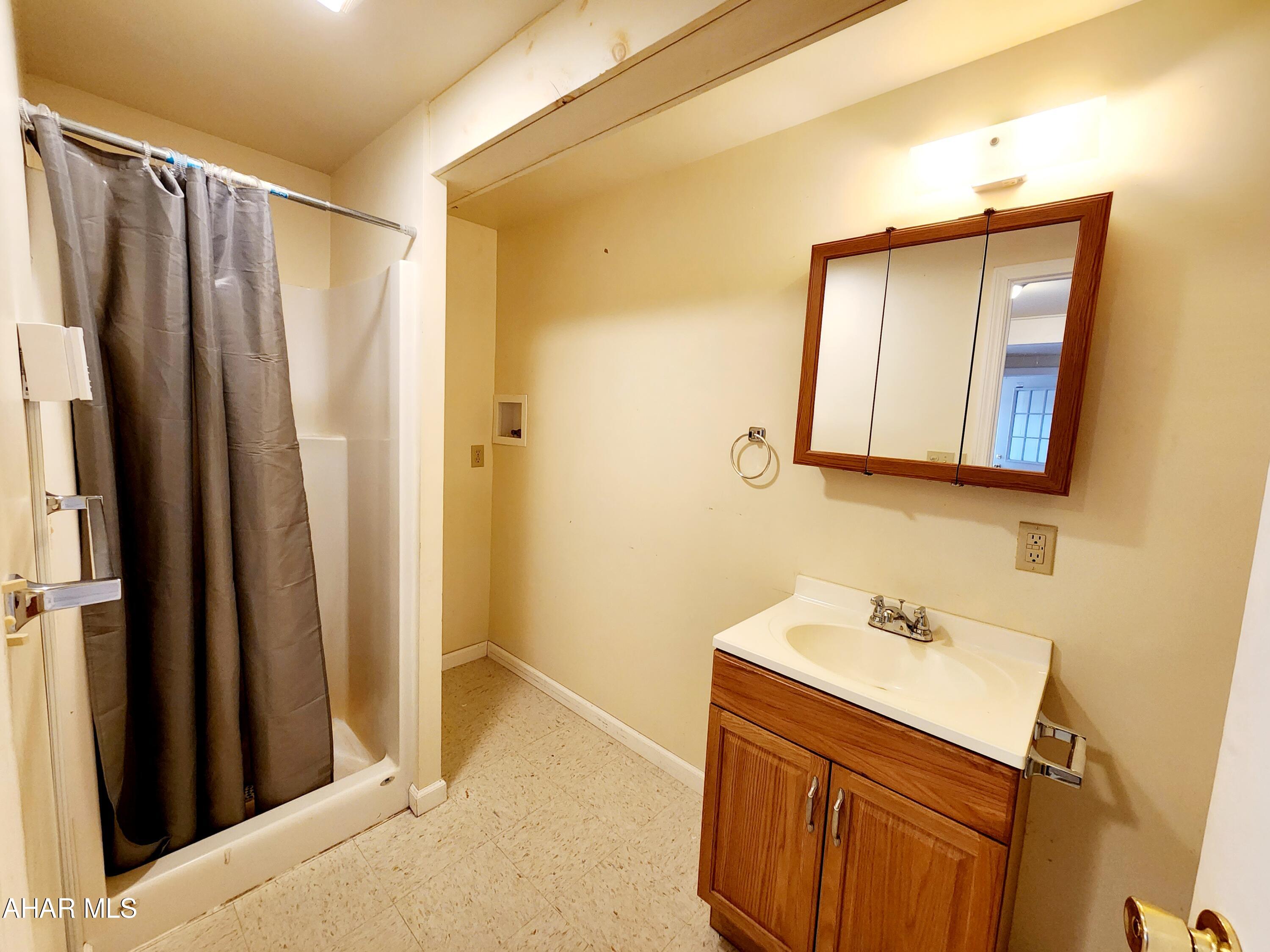 Homers Gap - Residential