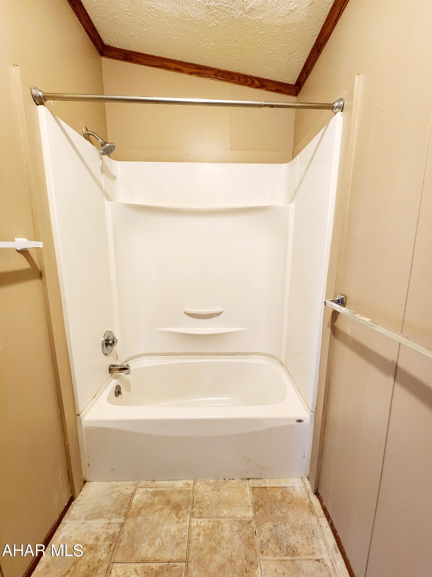 Homers Gap - Residential