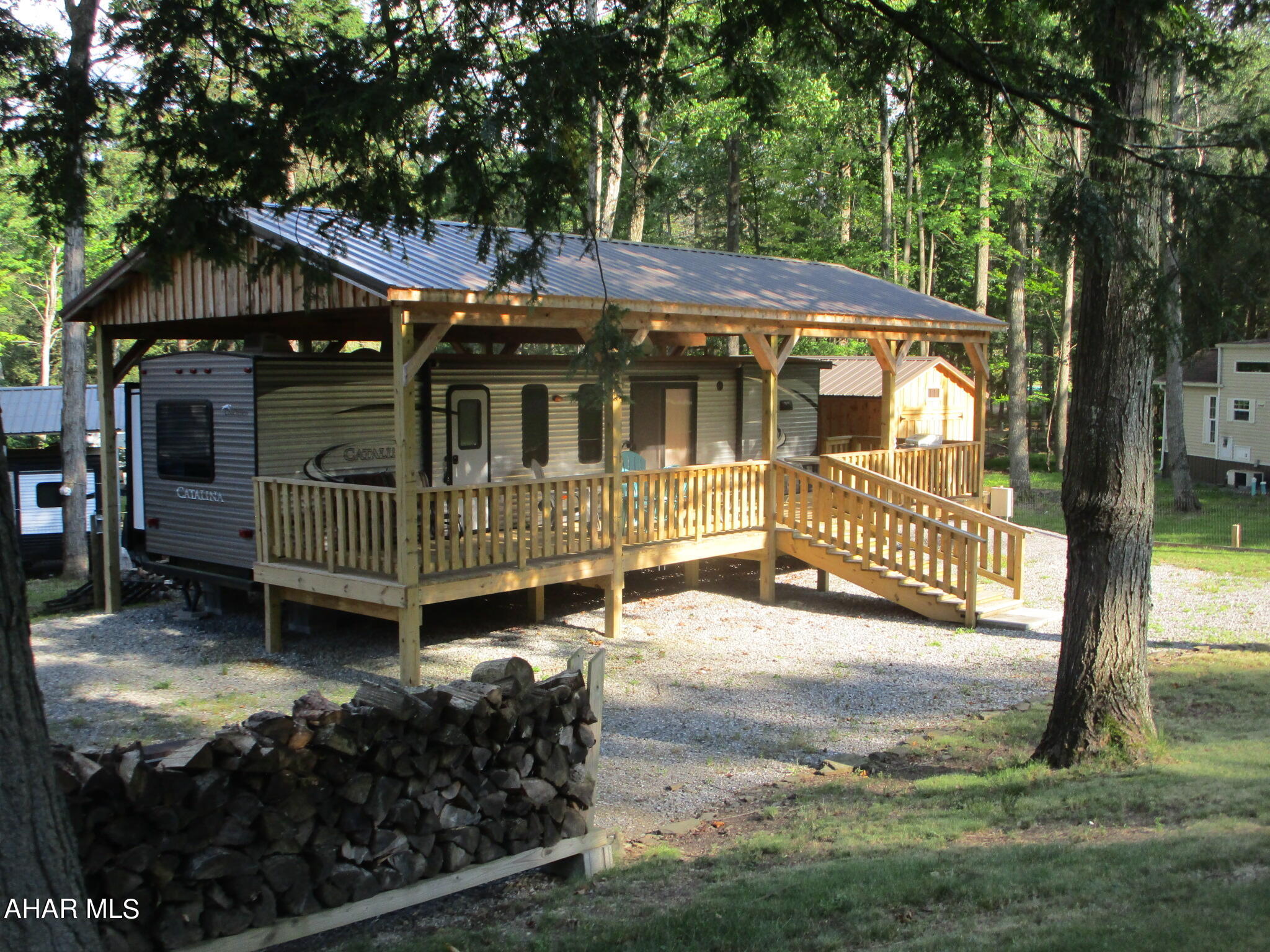 Glendale Yearound - Residential