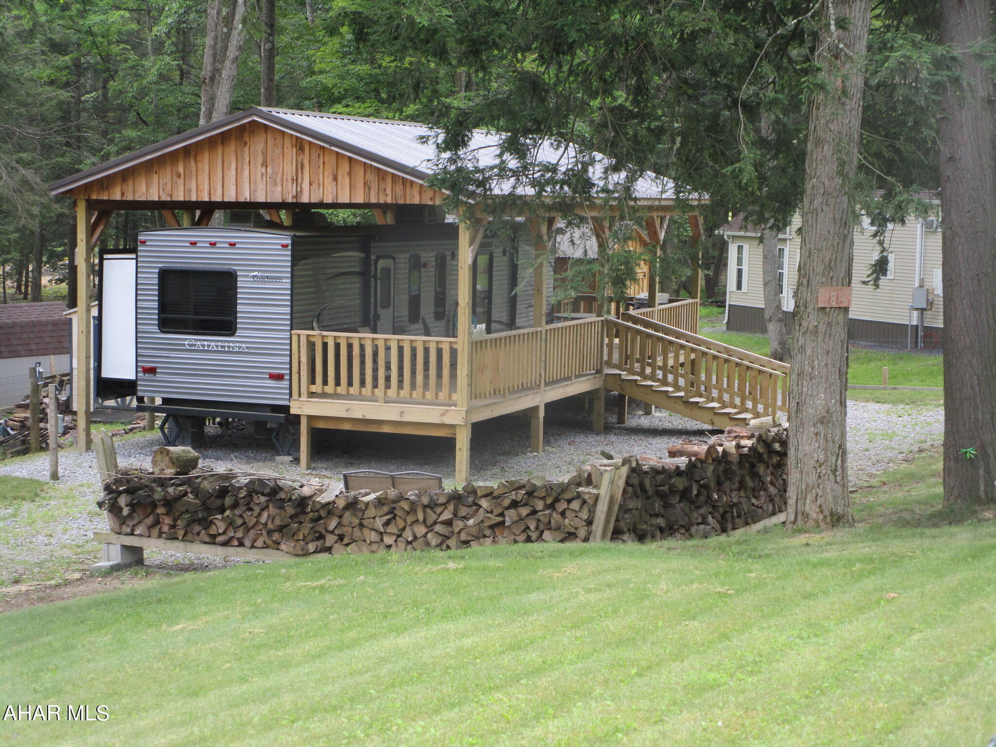 Glendale Yearound - Residential