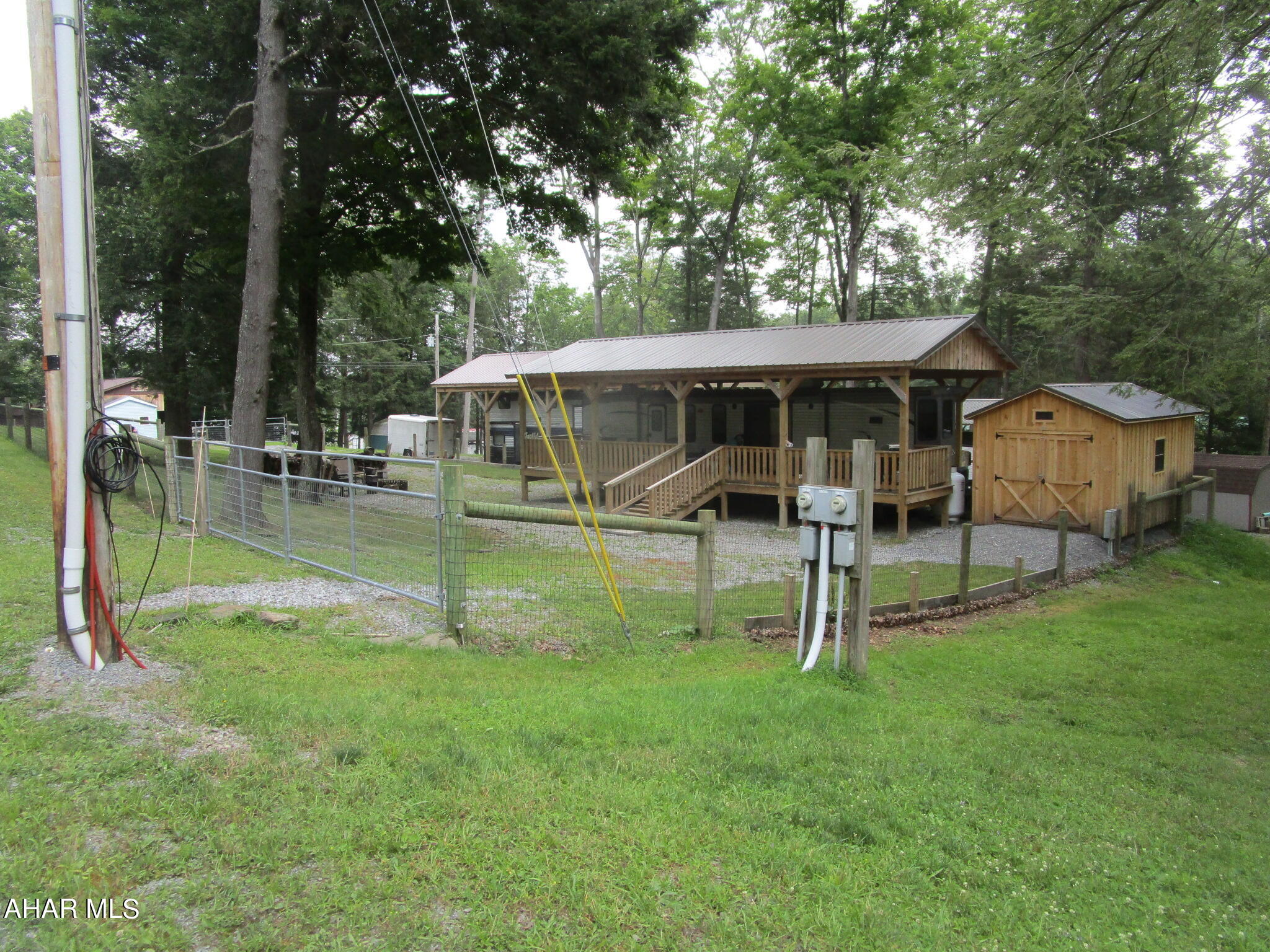 Glendale Yearound - Residential