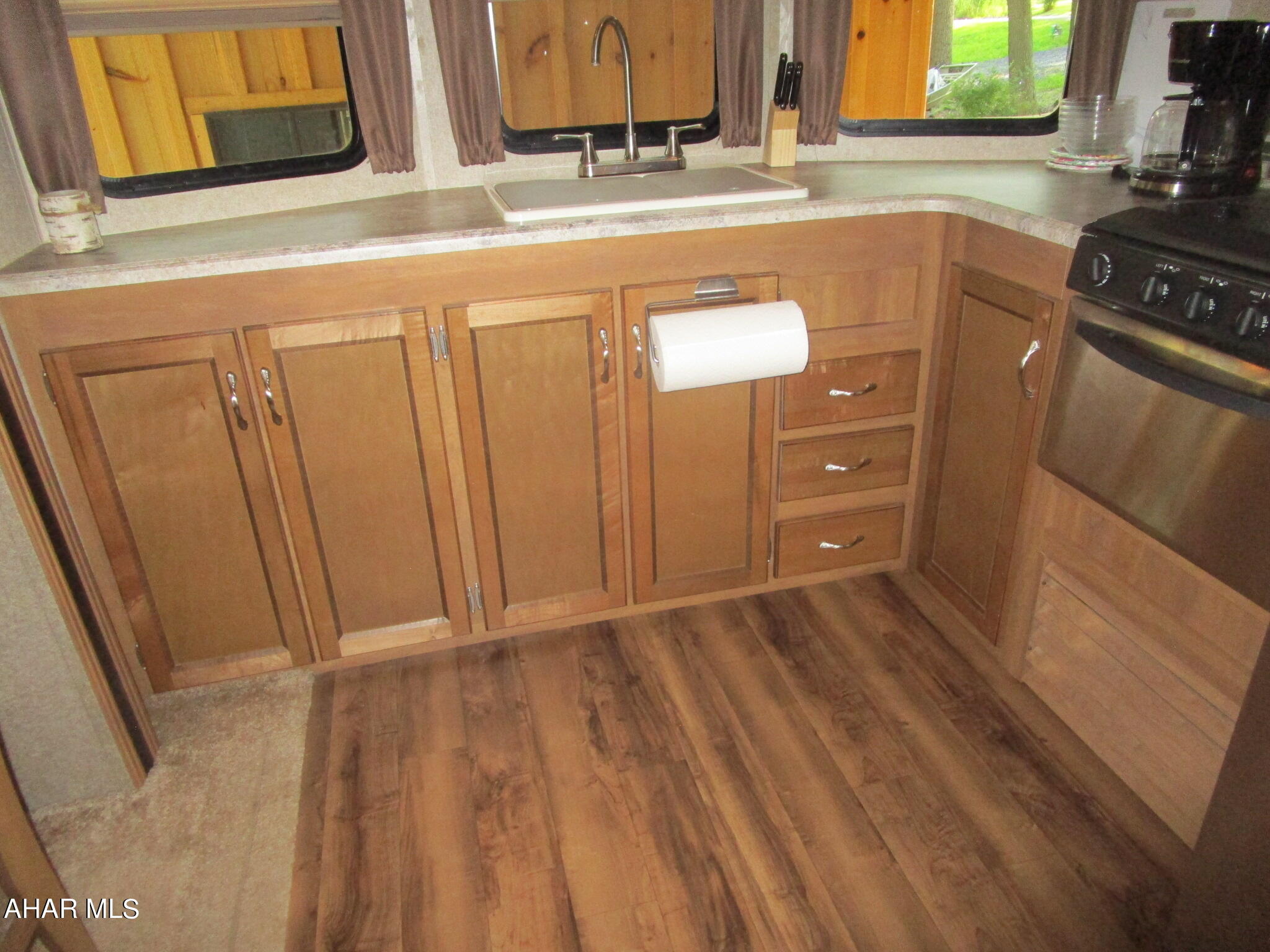 Glendale Yearound - Residential