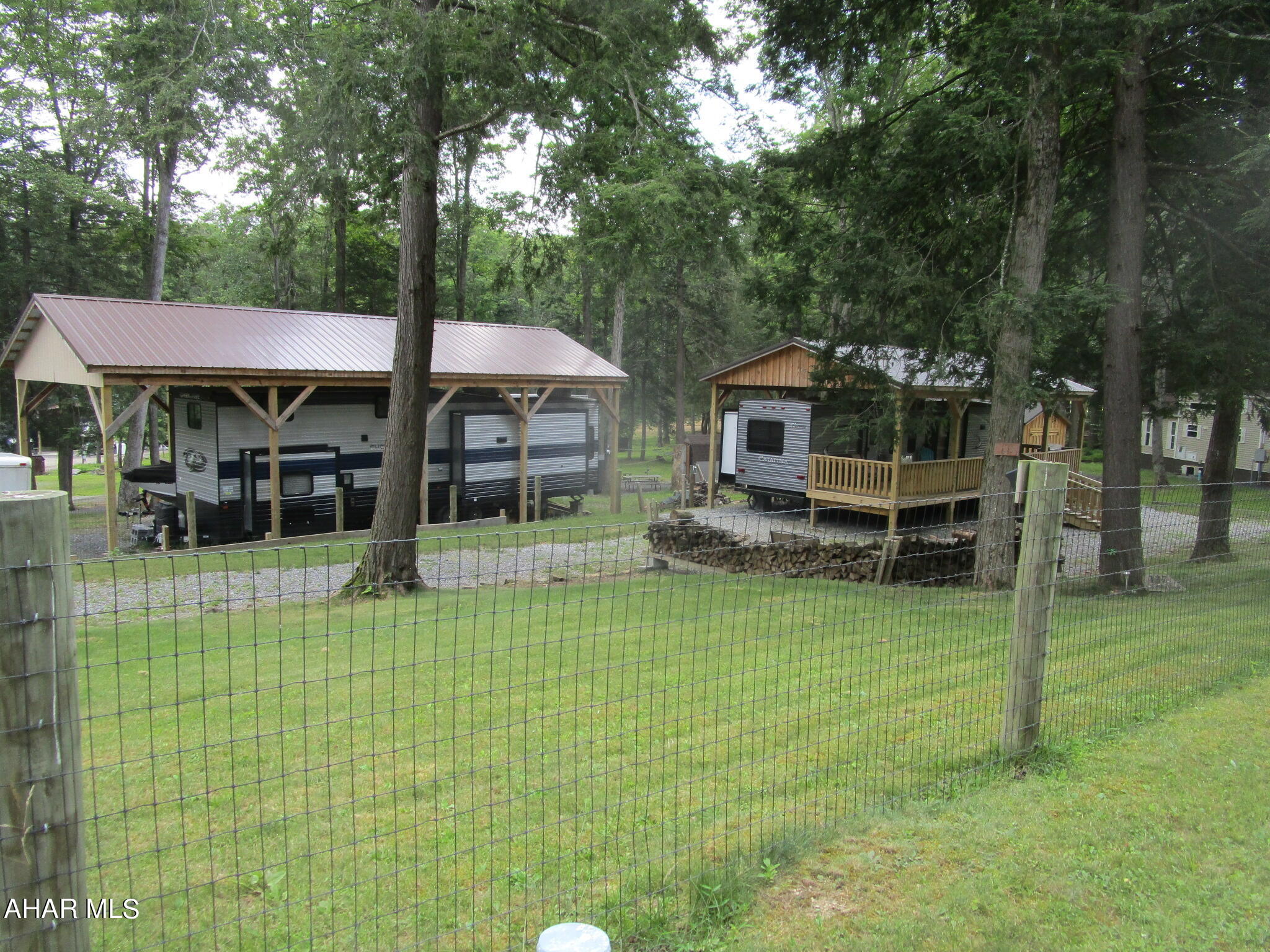 Glendale Yearound - Residential