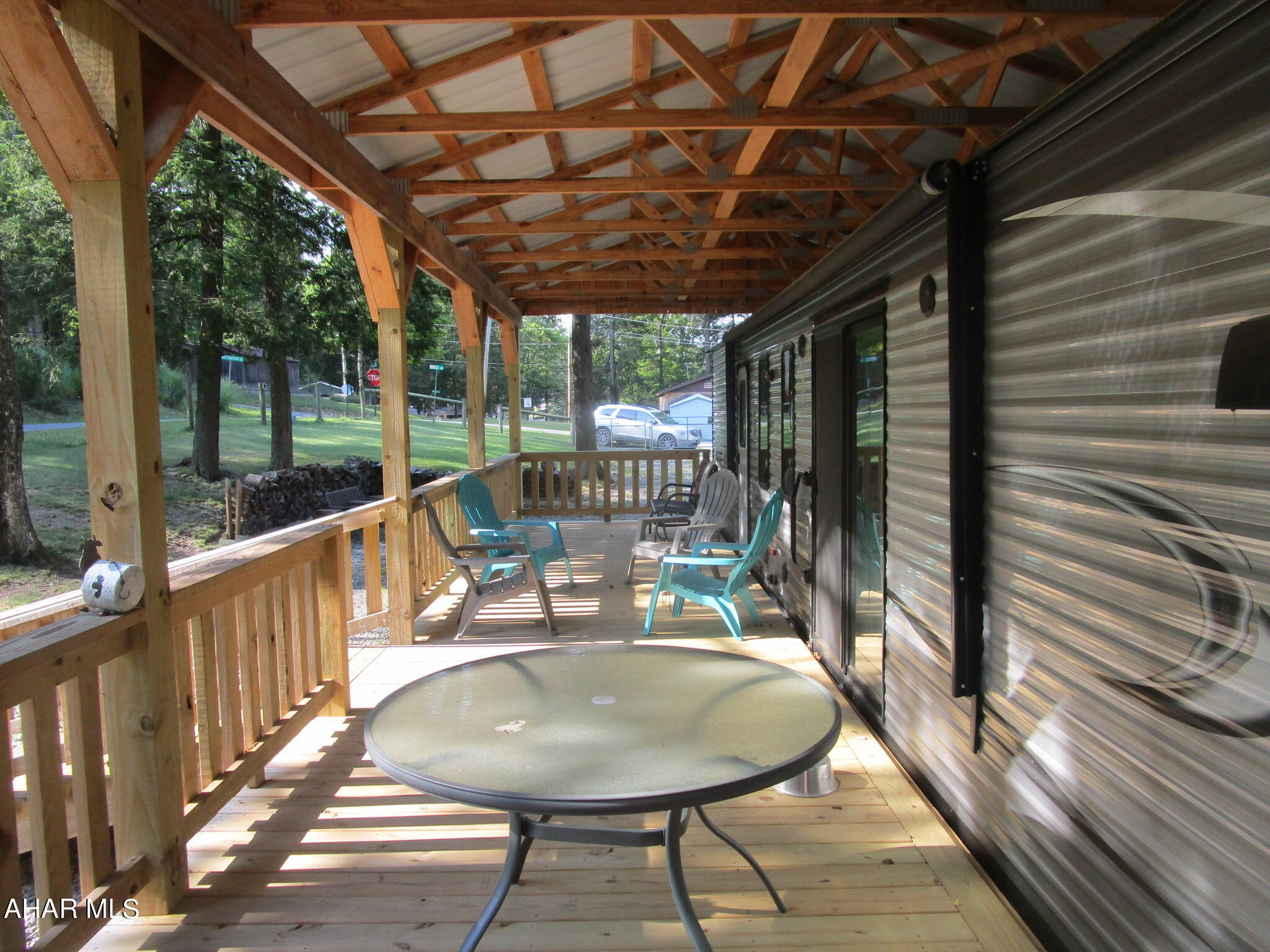 Glendale Yearound - Residential