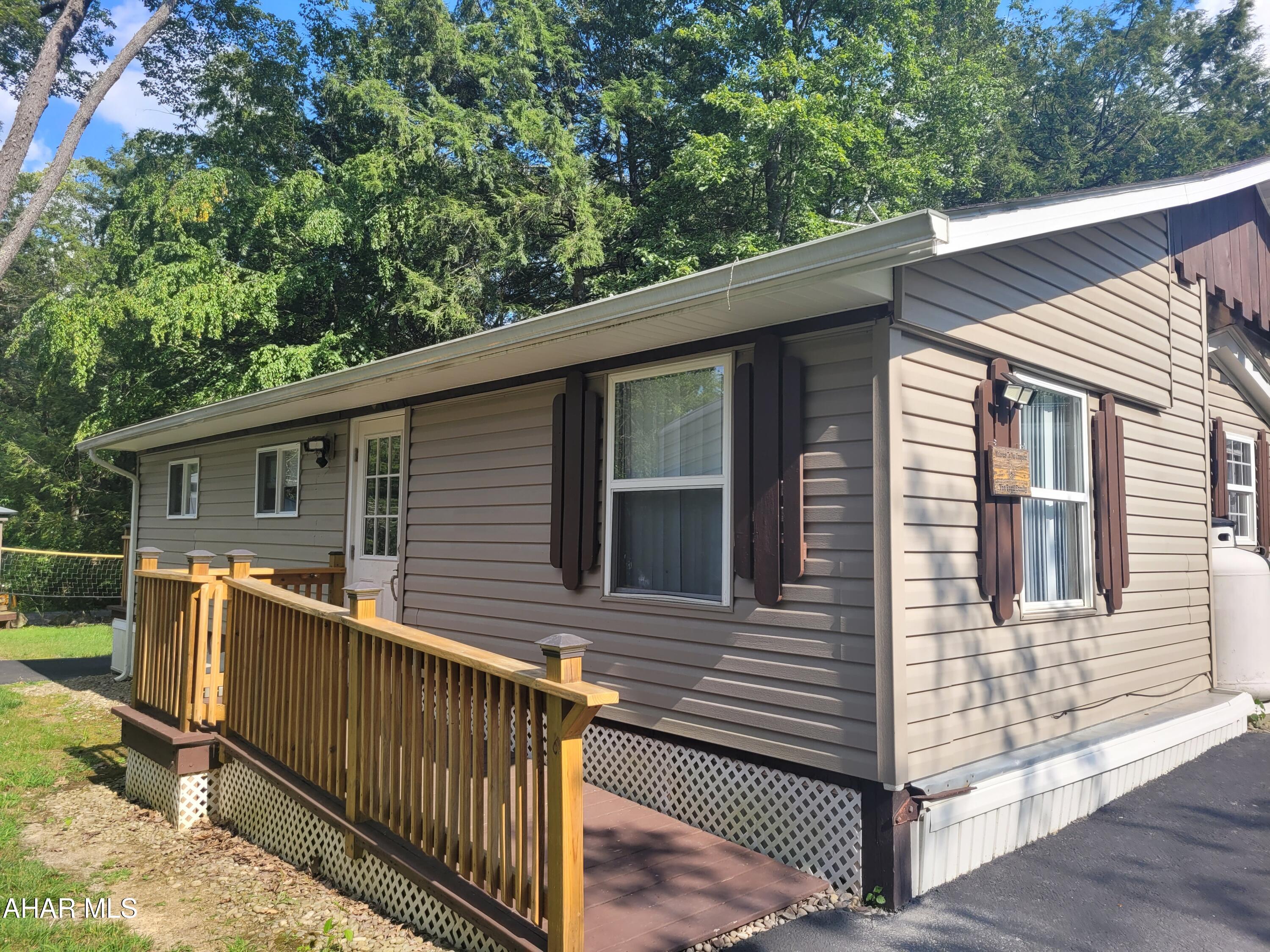 Glendale Yearound - Residential