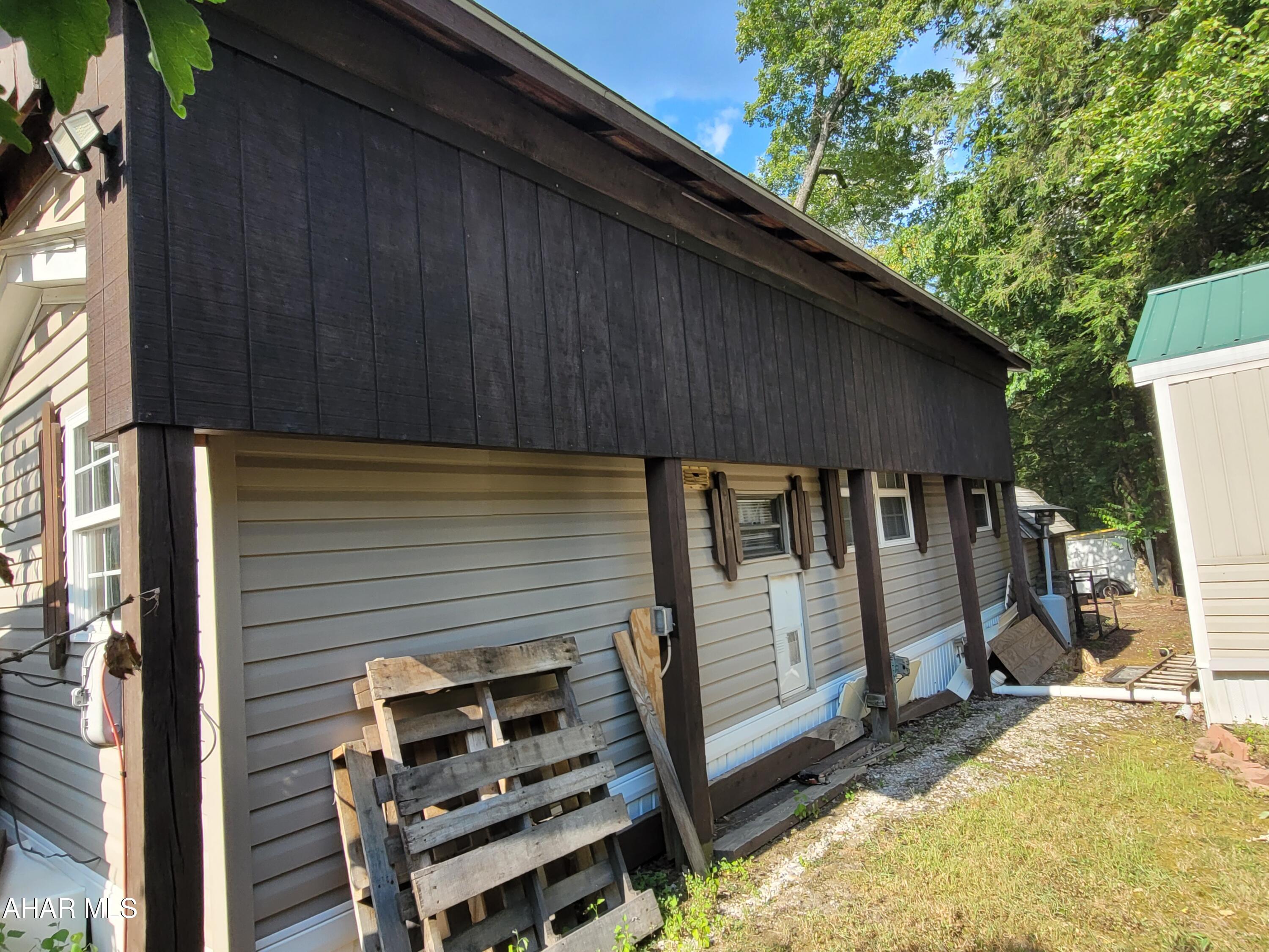 Glendale Yearound - Residential