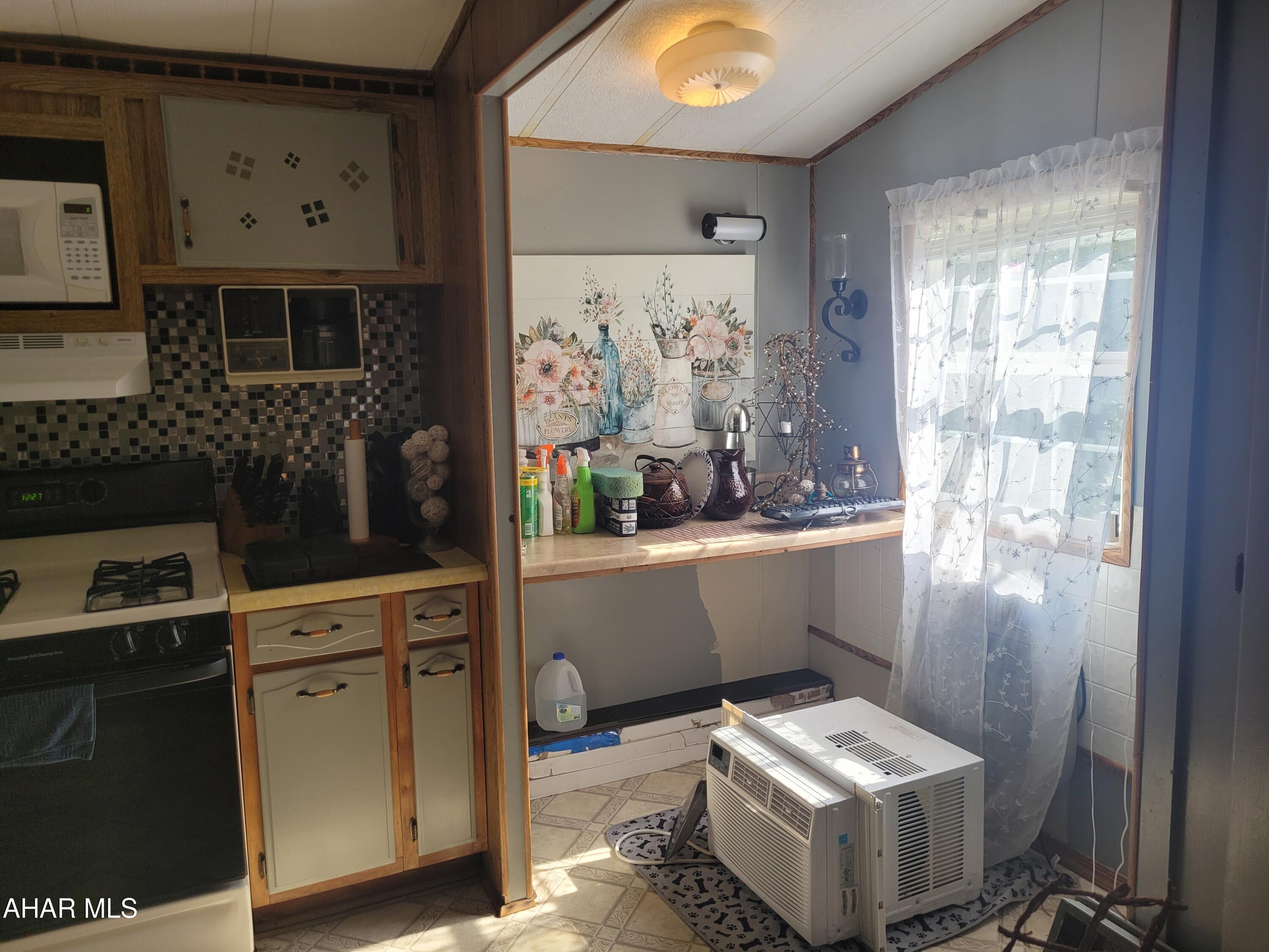 Glendale Yearound - Residential