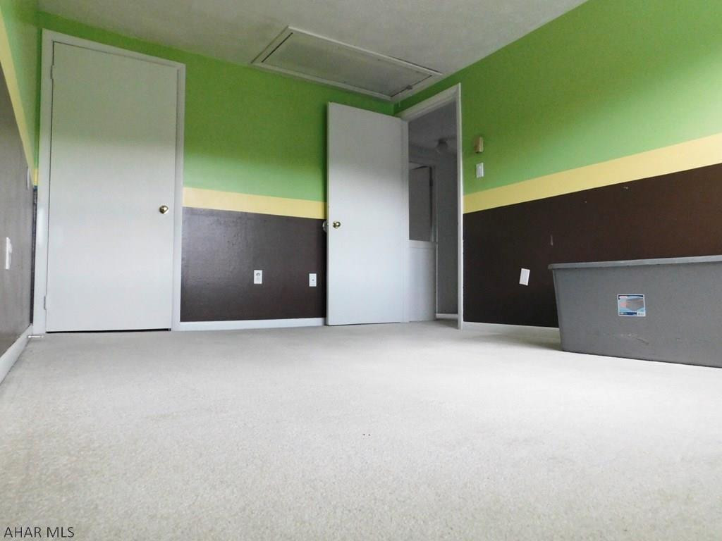 Maple Hollow - Residential