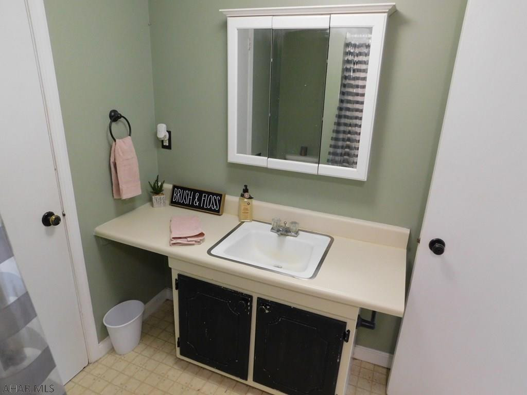 Maple Hollow - Residential