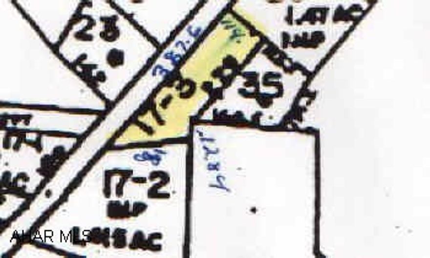 Lot size 387x114x229x12x180No utilities on property