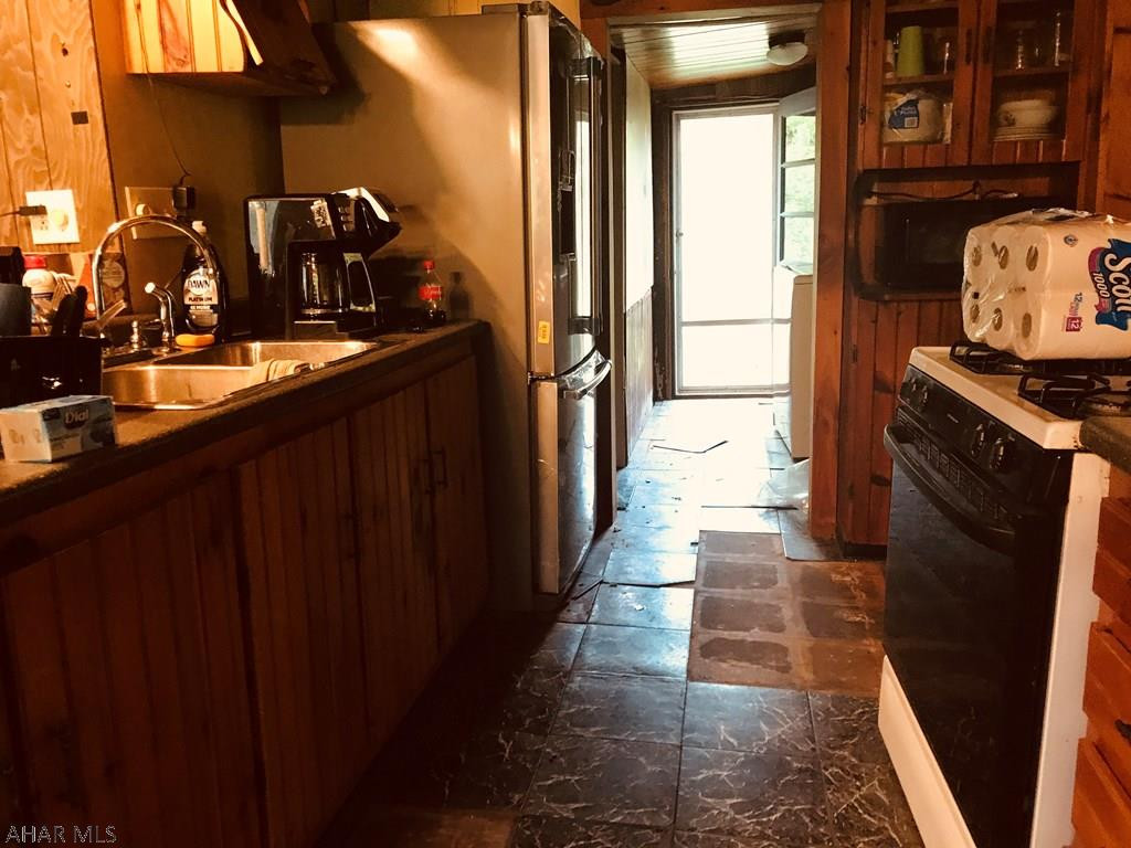 Unknown - Residential